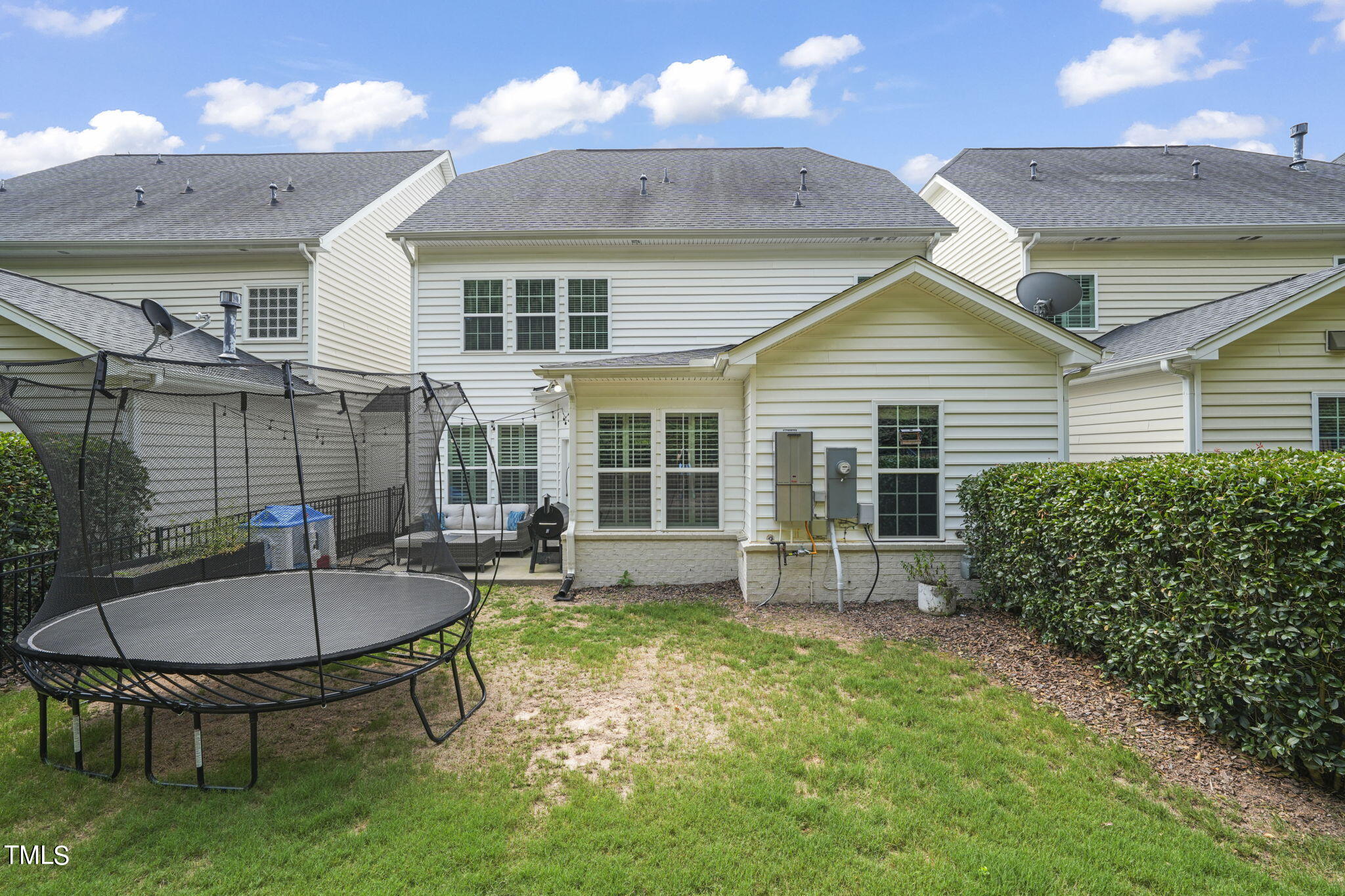 4021 Periwinkle Blue Lane