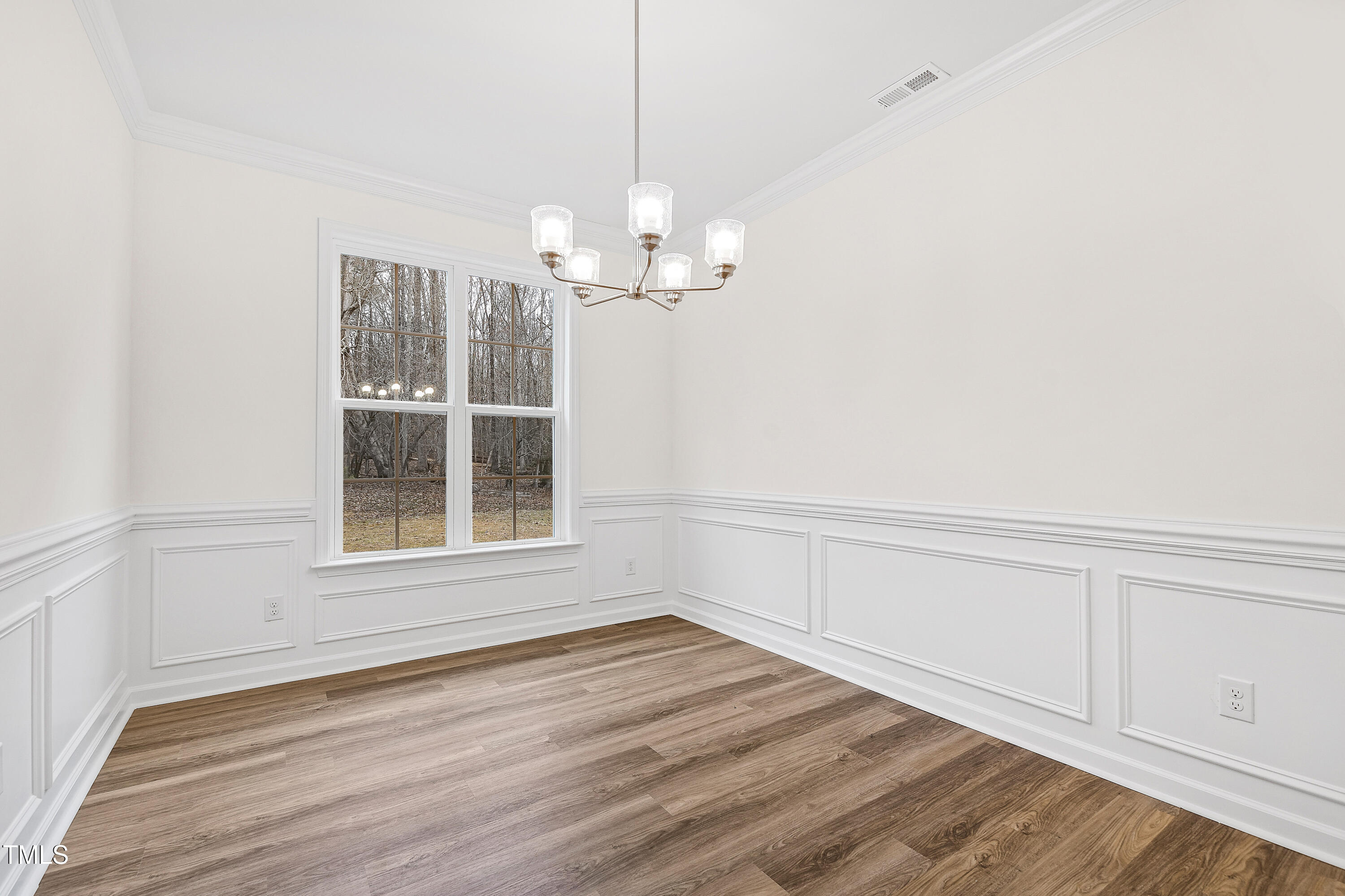395 Oak Park Boulevard