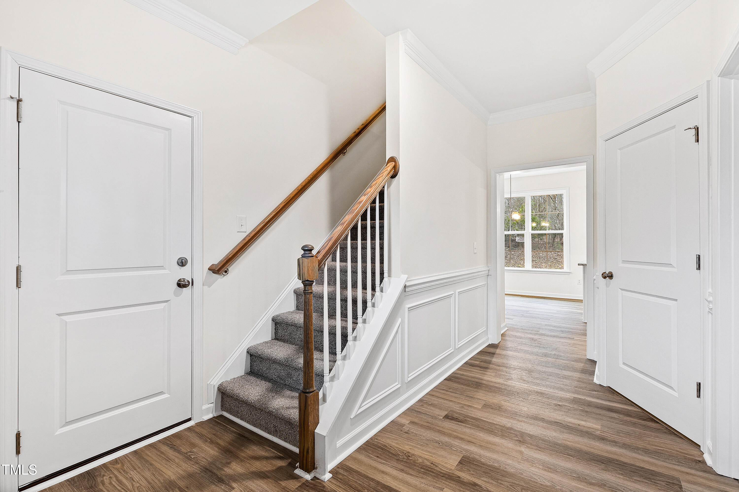 395 Oak Park Boulevard