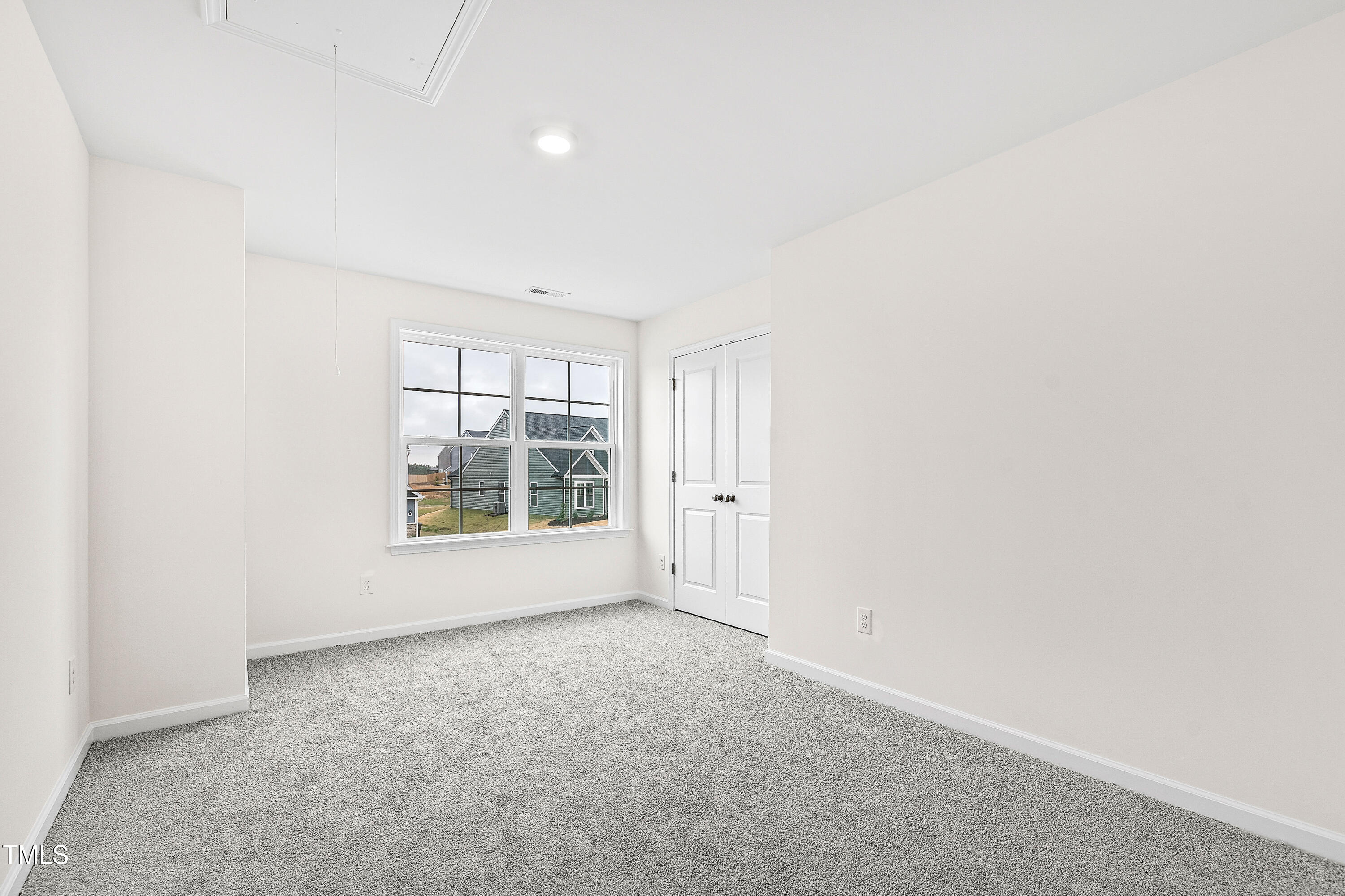 395 Oak Park Boulevard
