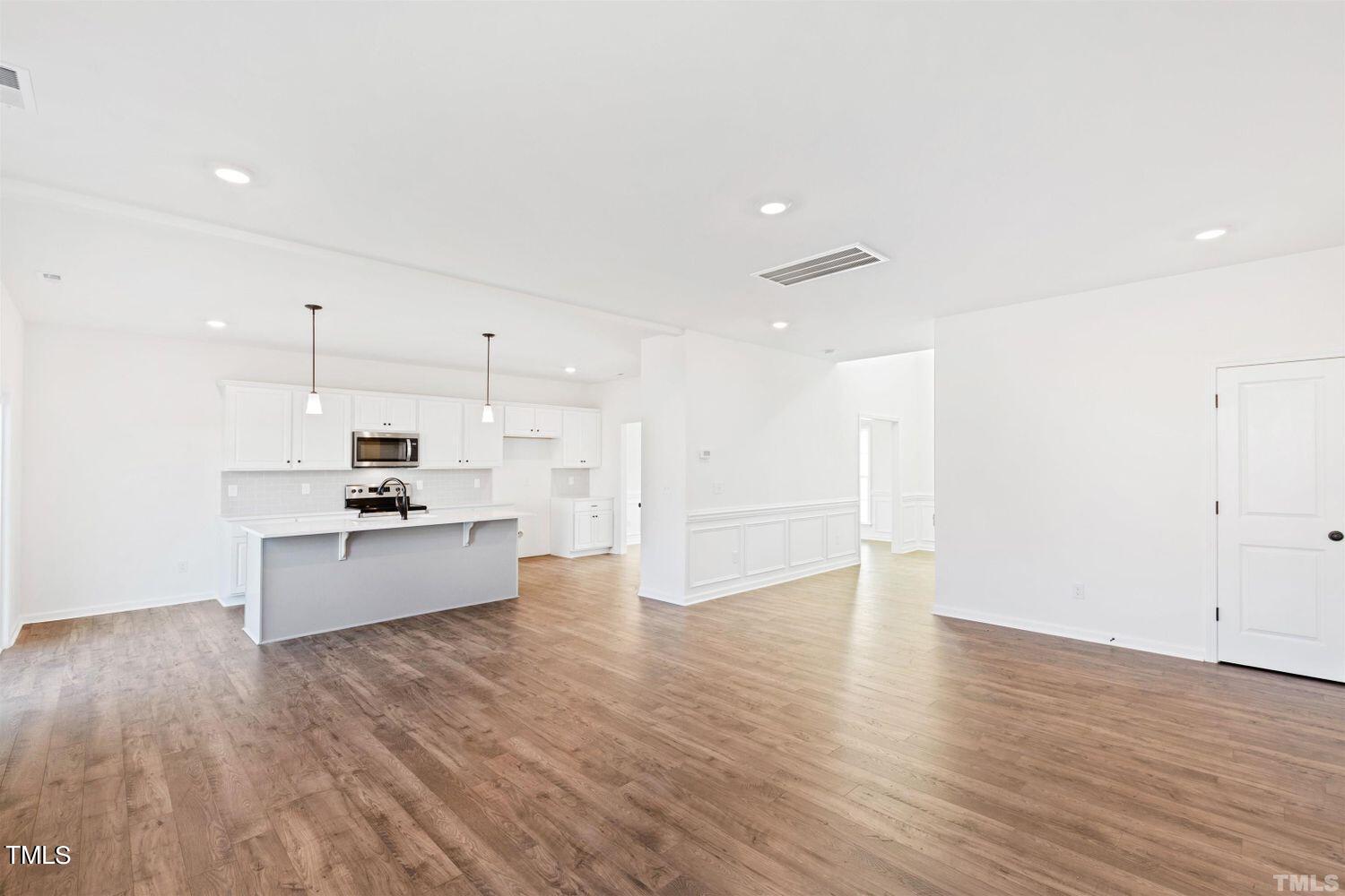 410 Oak Park Boulevard