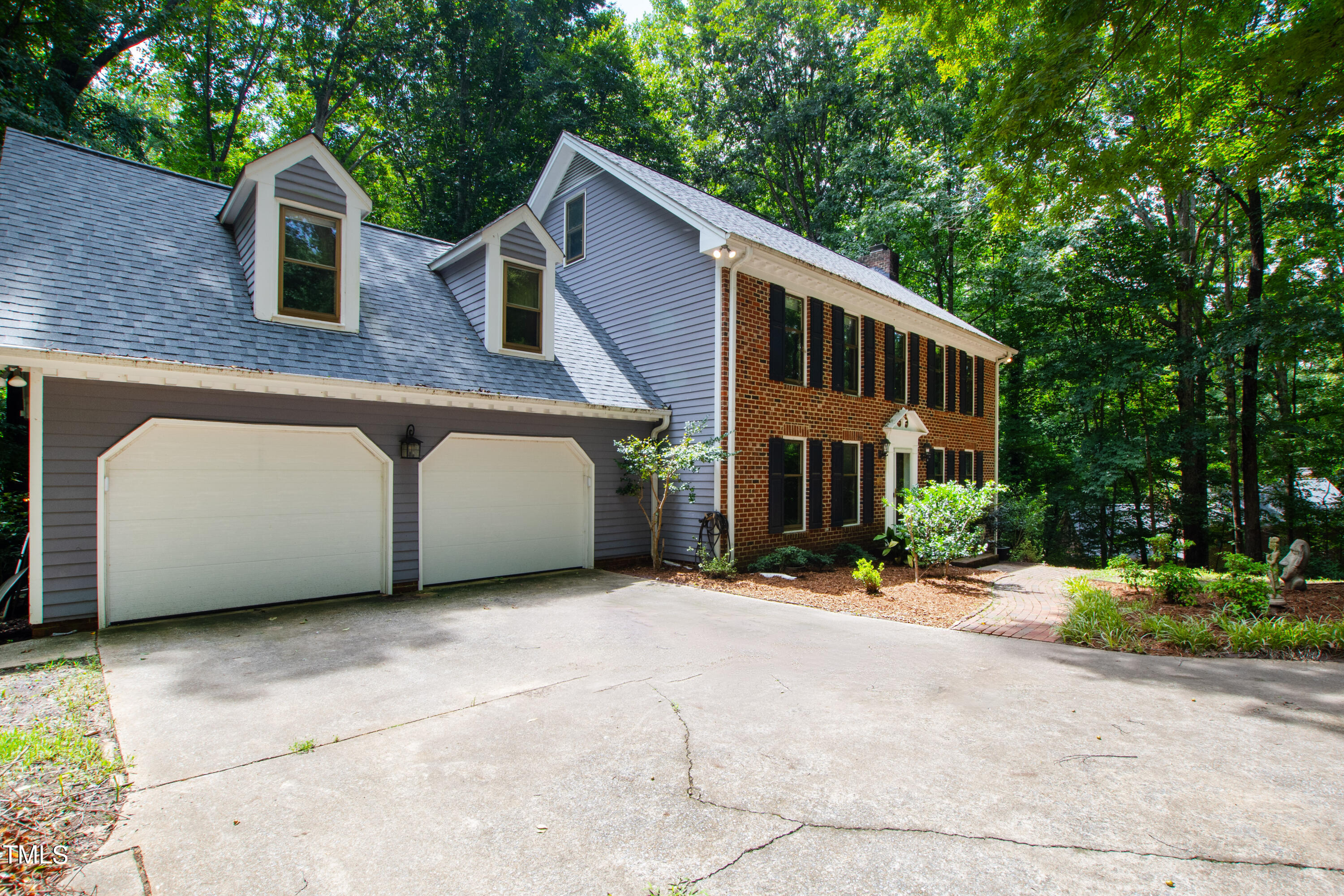 3405 Stallion Court