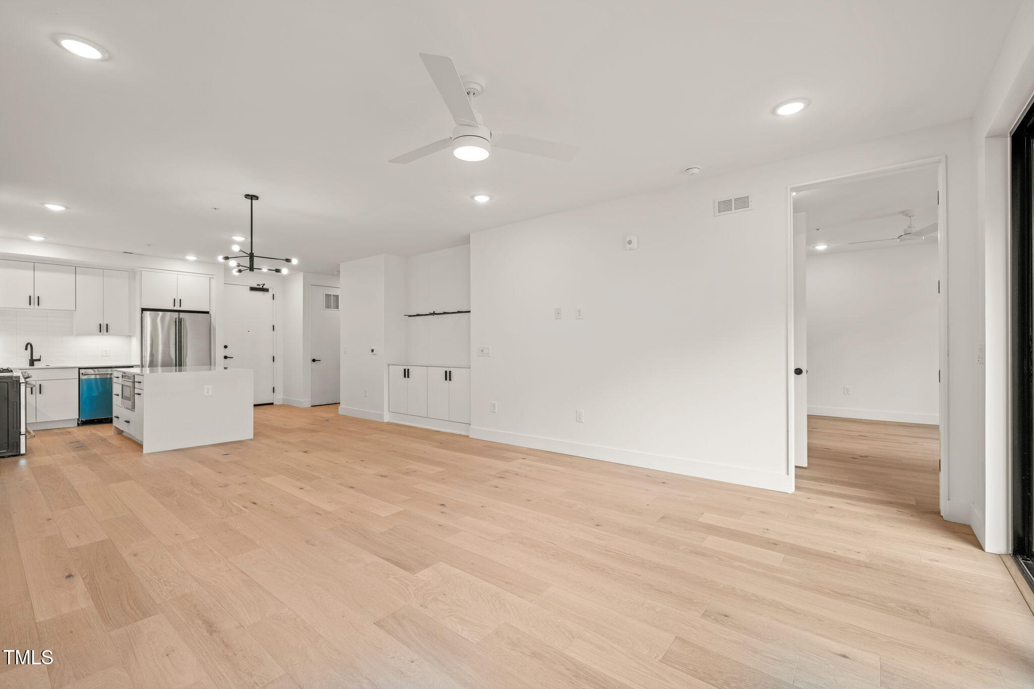 29 Enterprise Street # 304