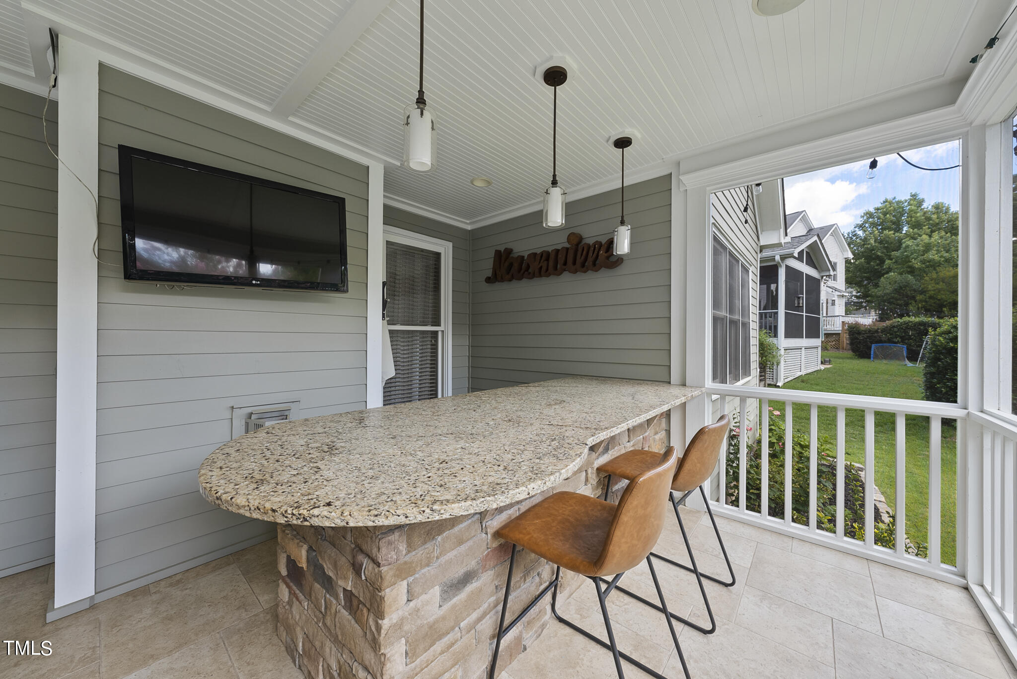 409 Edgepine Drive