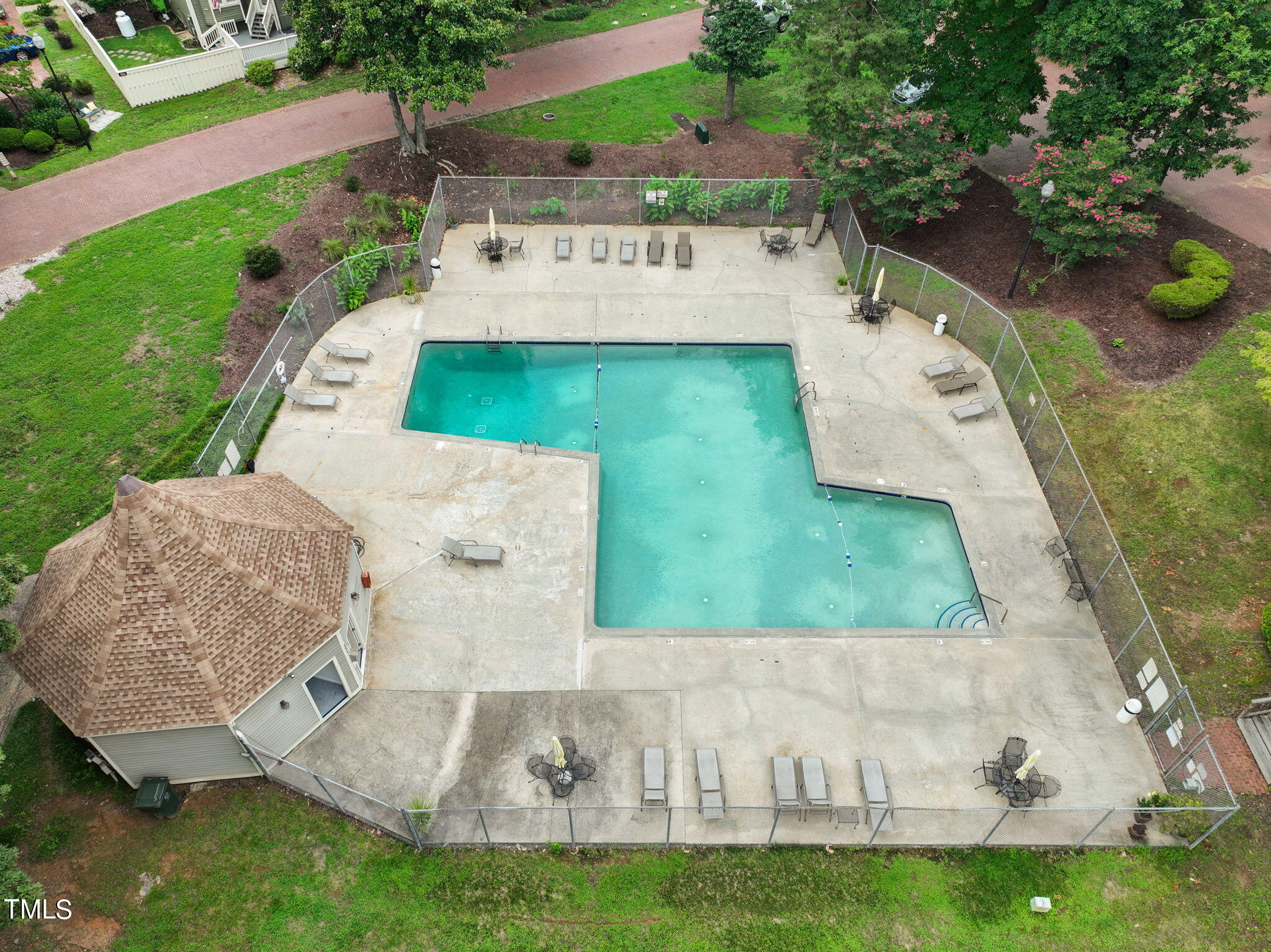5818 Sentinel Drive