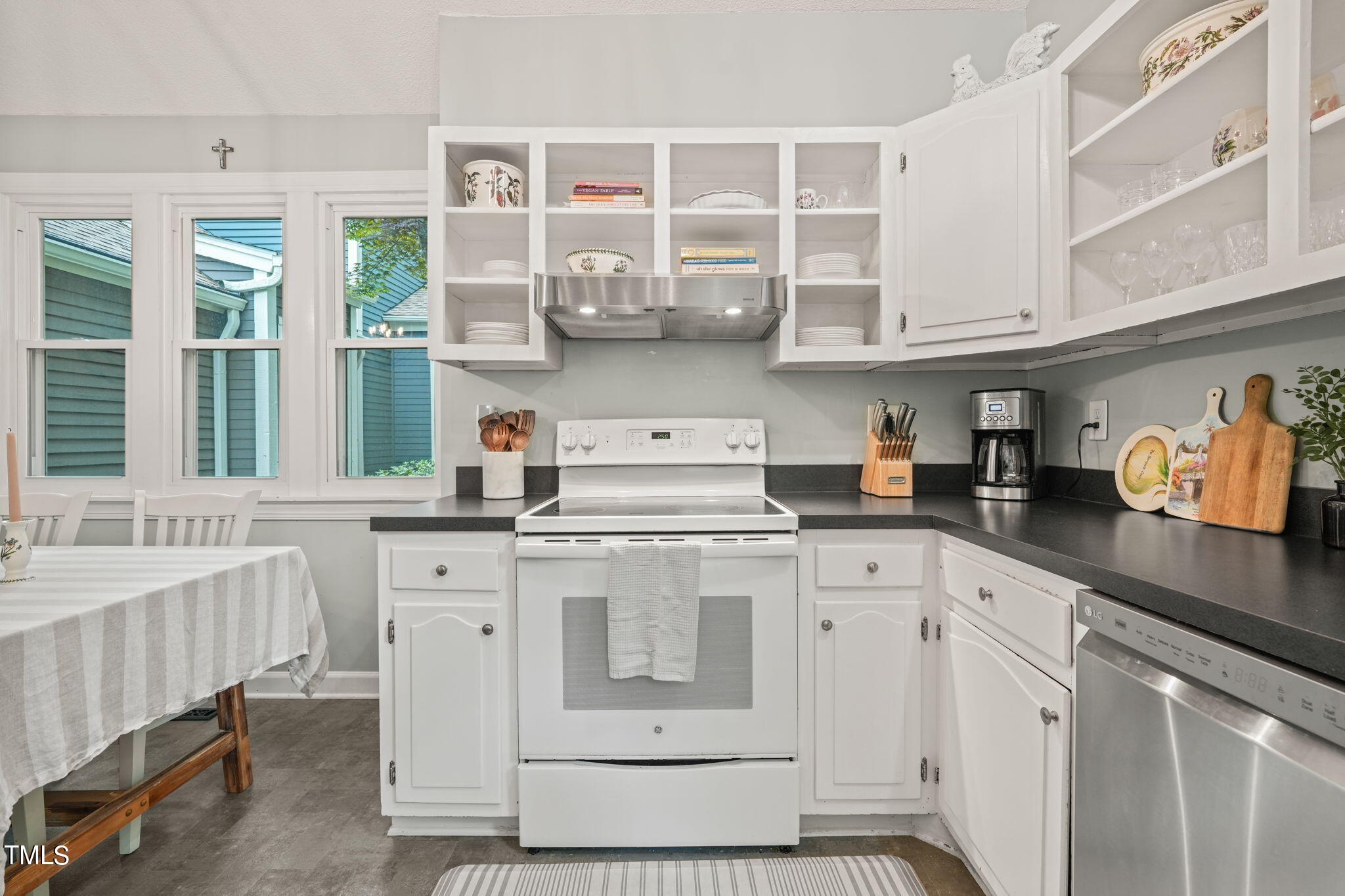 5818 Sentinel Drive