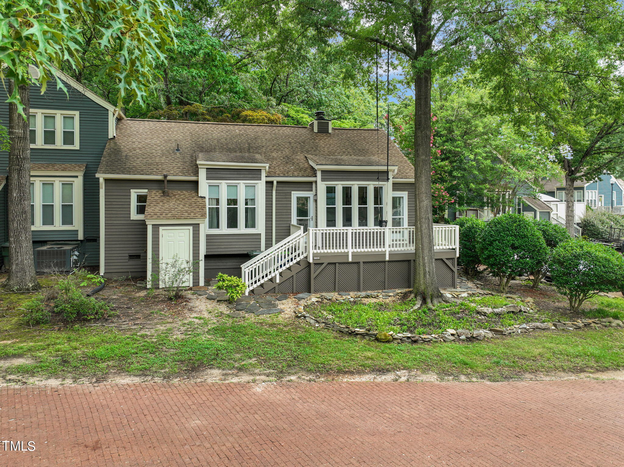 5818 Sentinel Drive