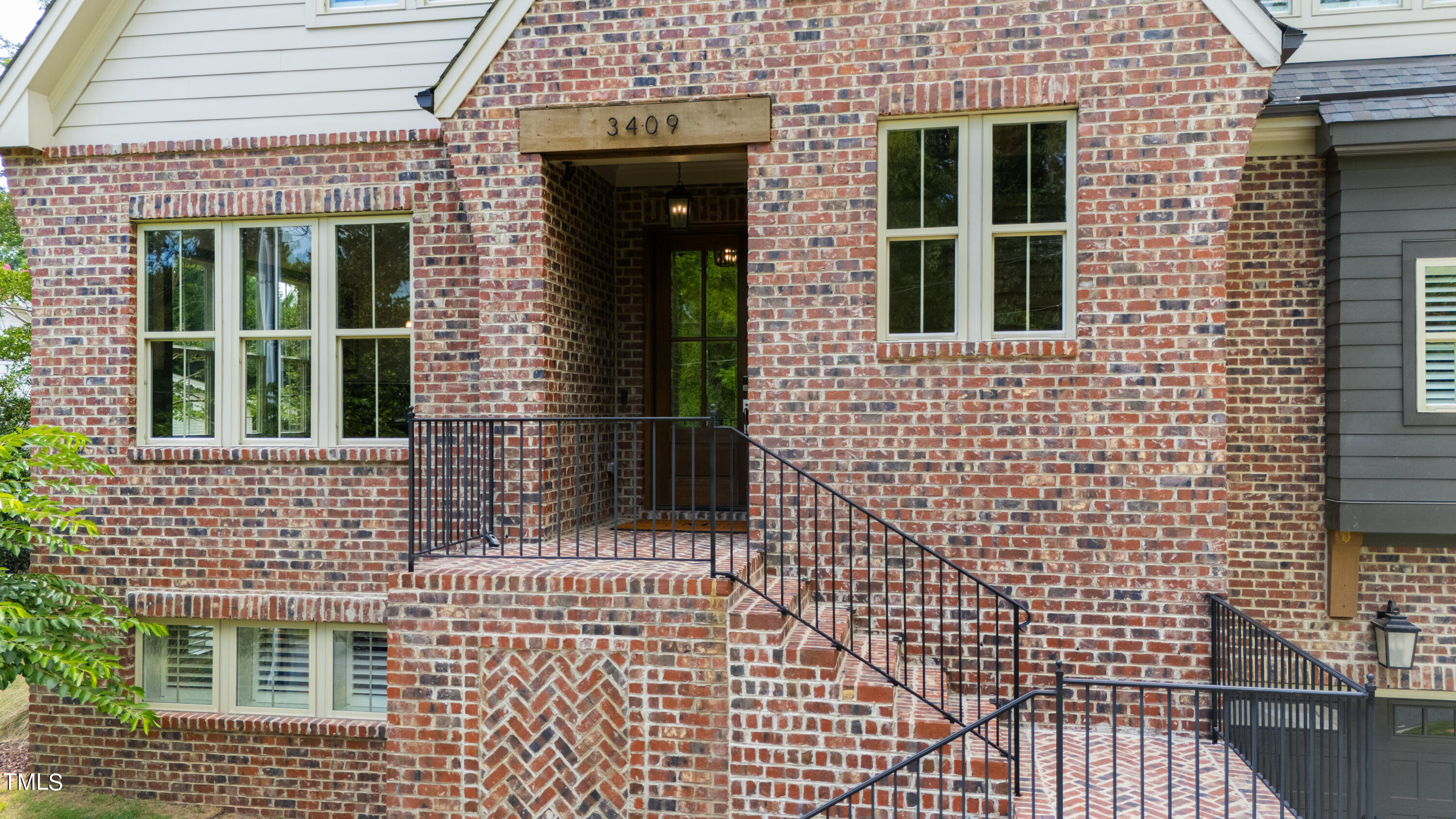 3409 Rock Creek Drive