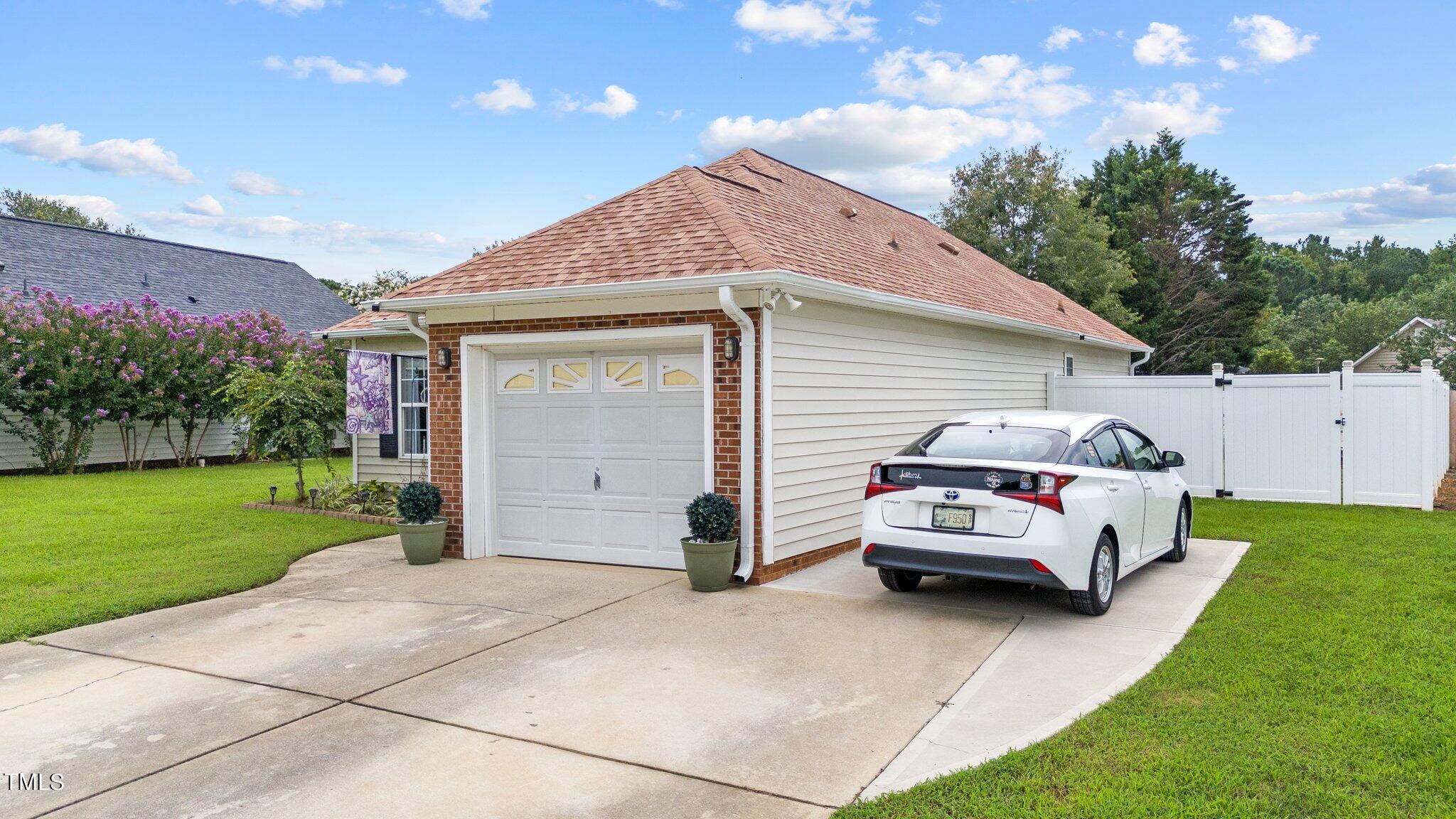 2029 Mckinnon Drive