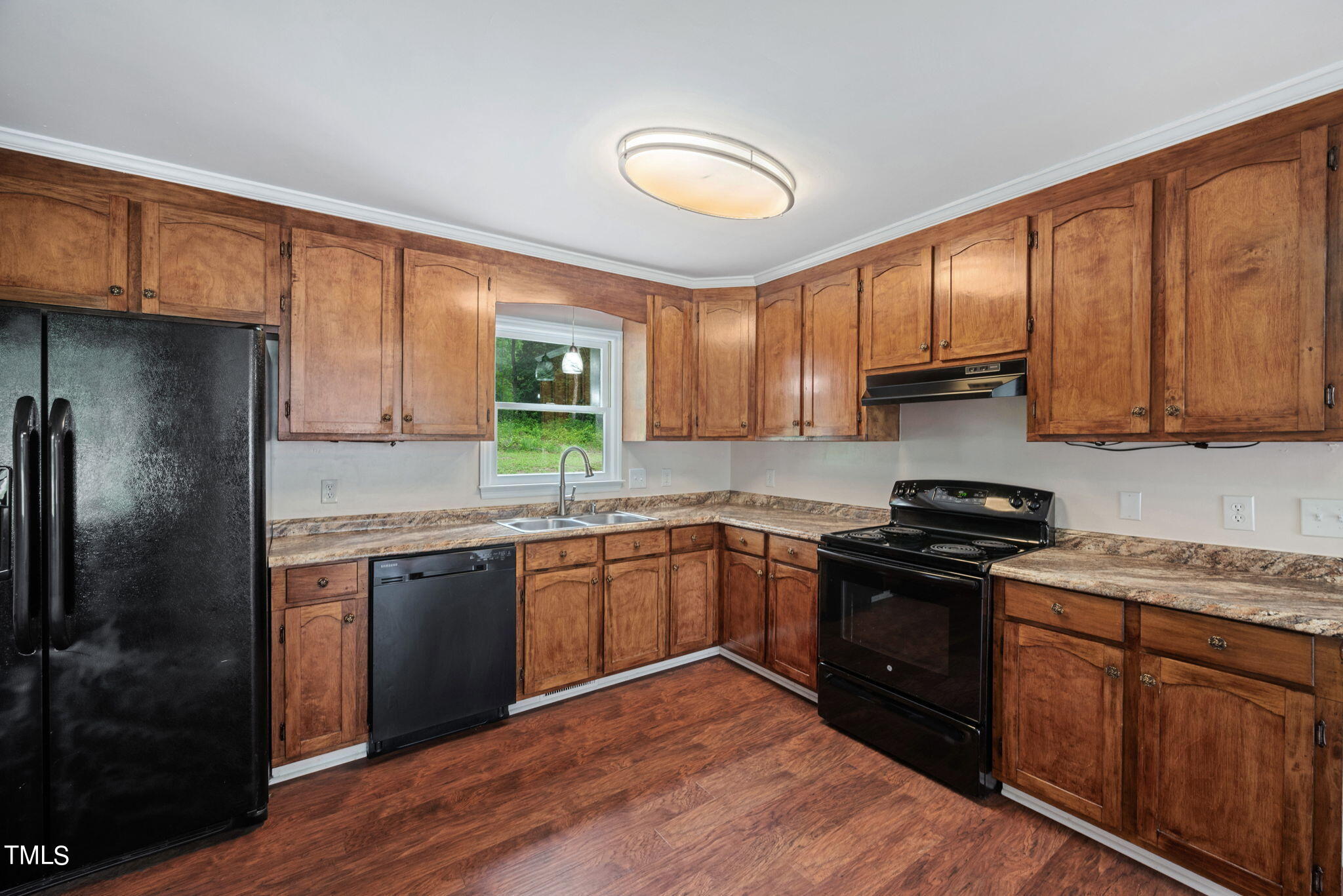 8702 Crestwood Drive