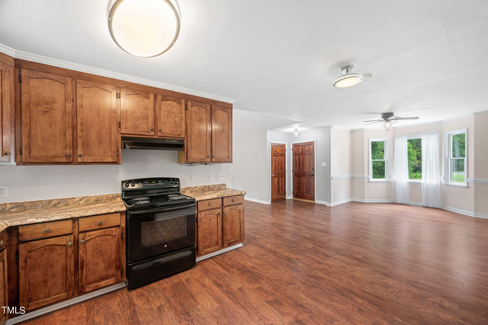 8702 Crestwood Drive