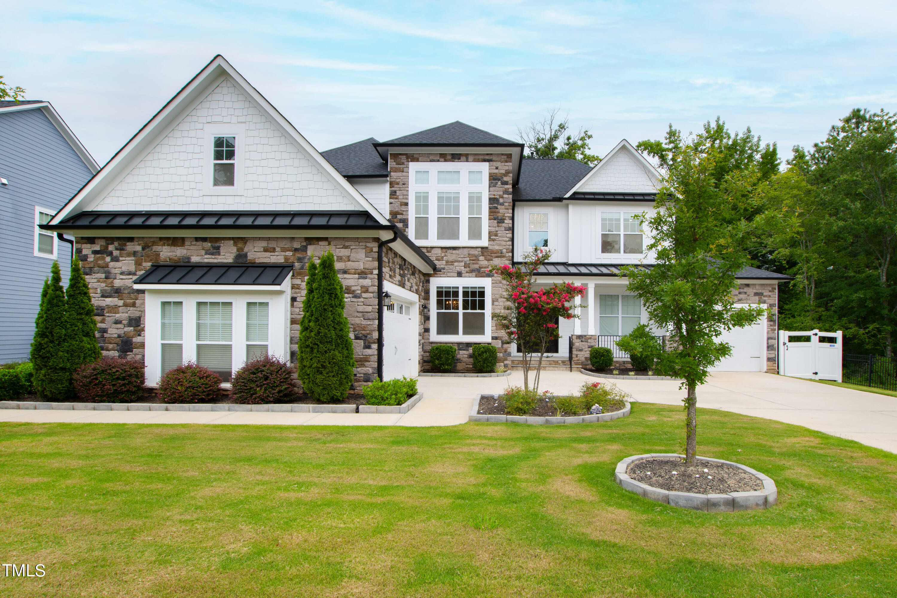 8801 Noble Flaire Drive