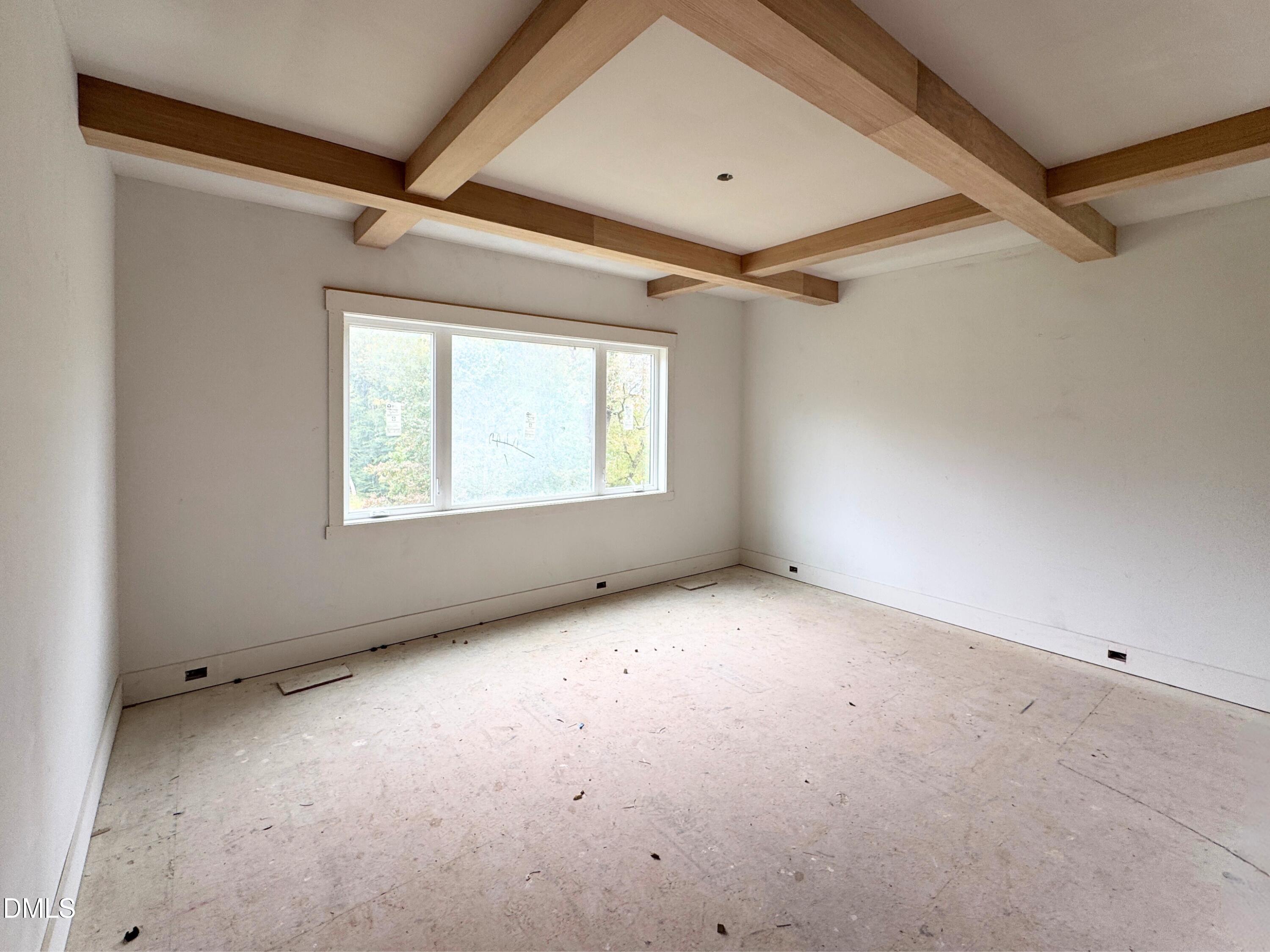 9105 Overlook Crest Drive