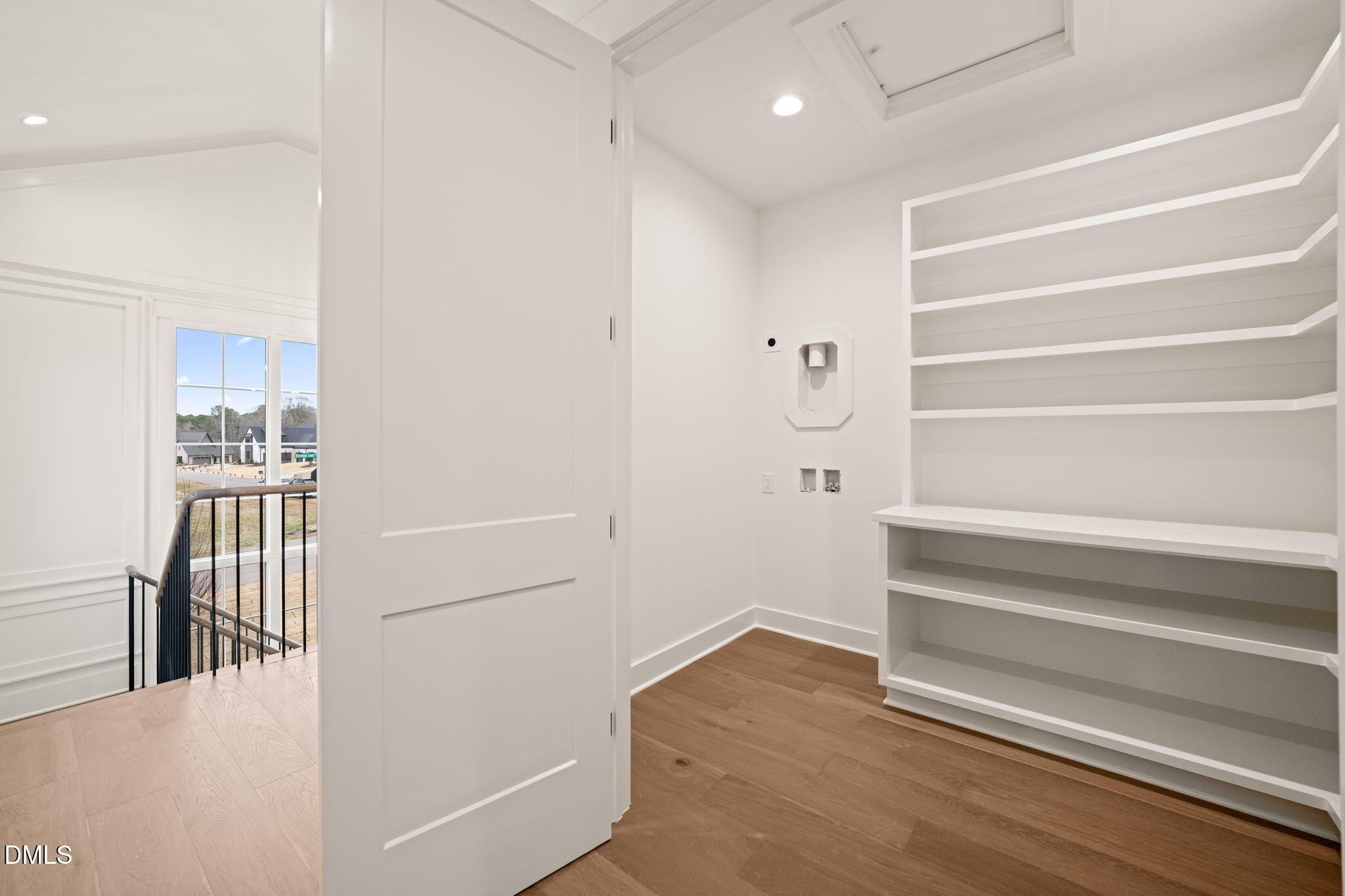 9105 Overlook Crest Drive