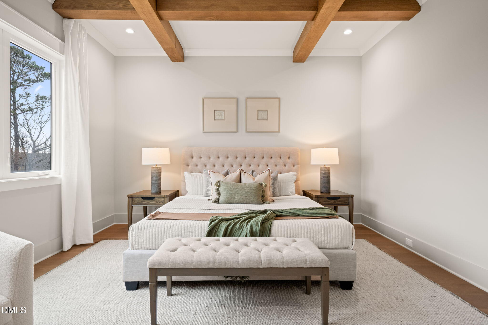 9105 Overlook Crest Drive