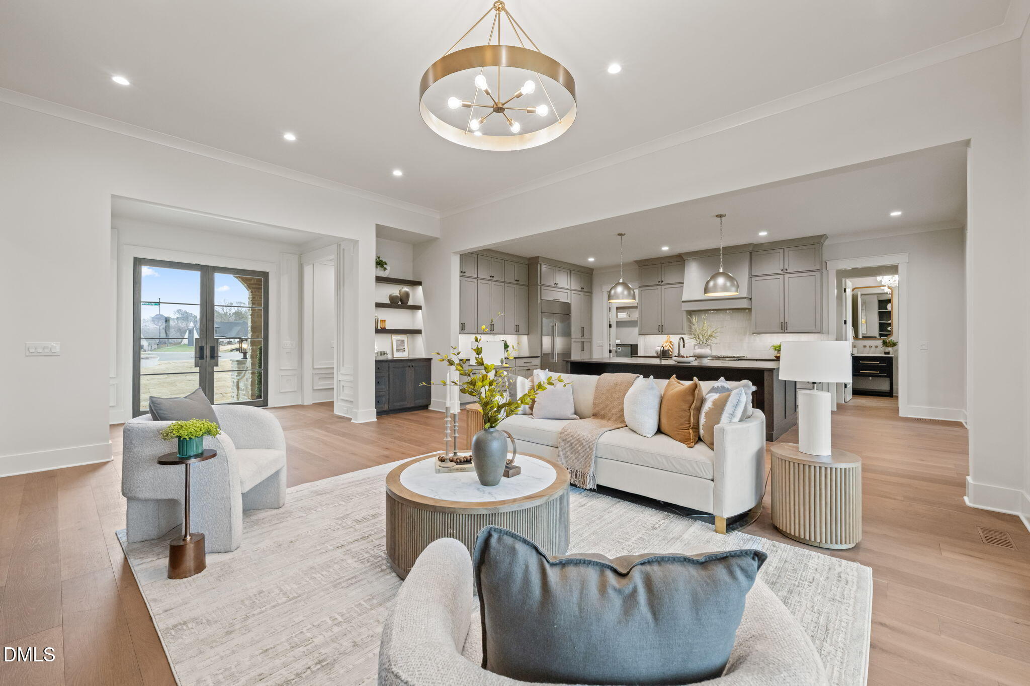 9105 Overlook Crest Drive