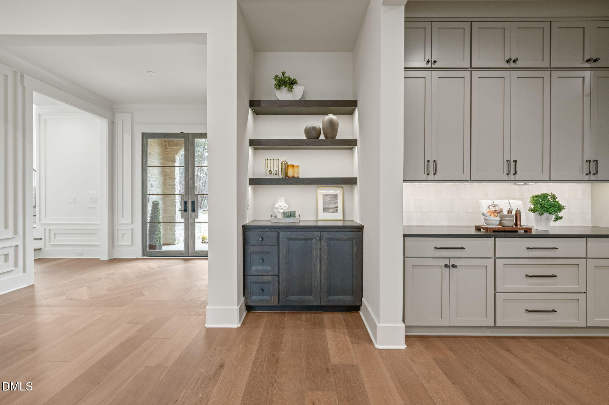 9105 Overlook Crest Drive