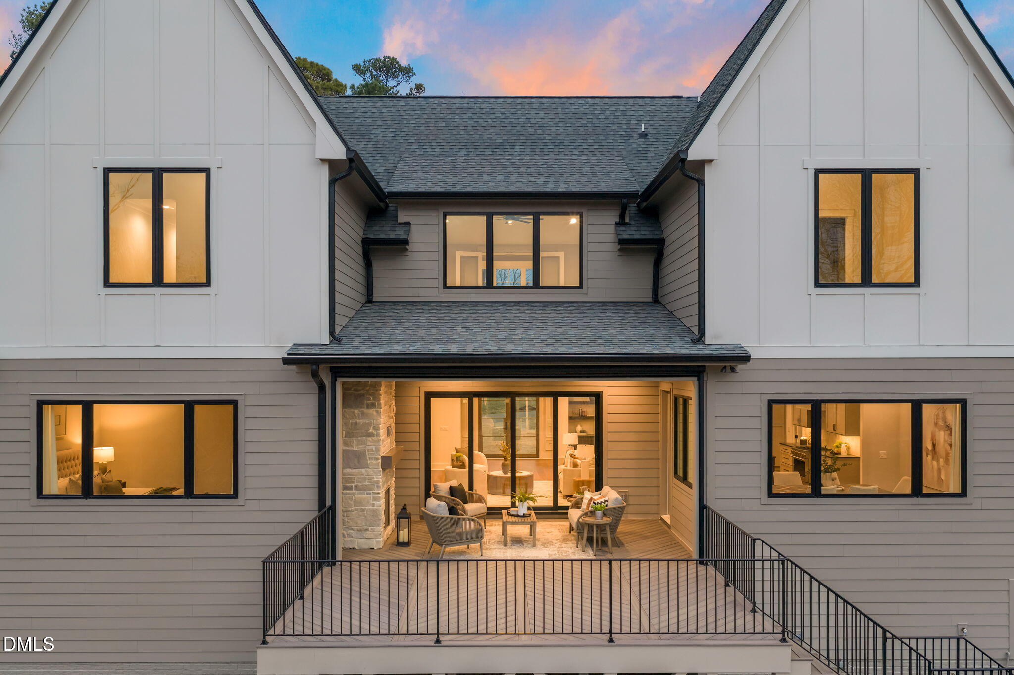 9105 Overlook Crest Drive