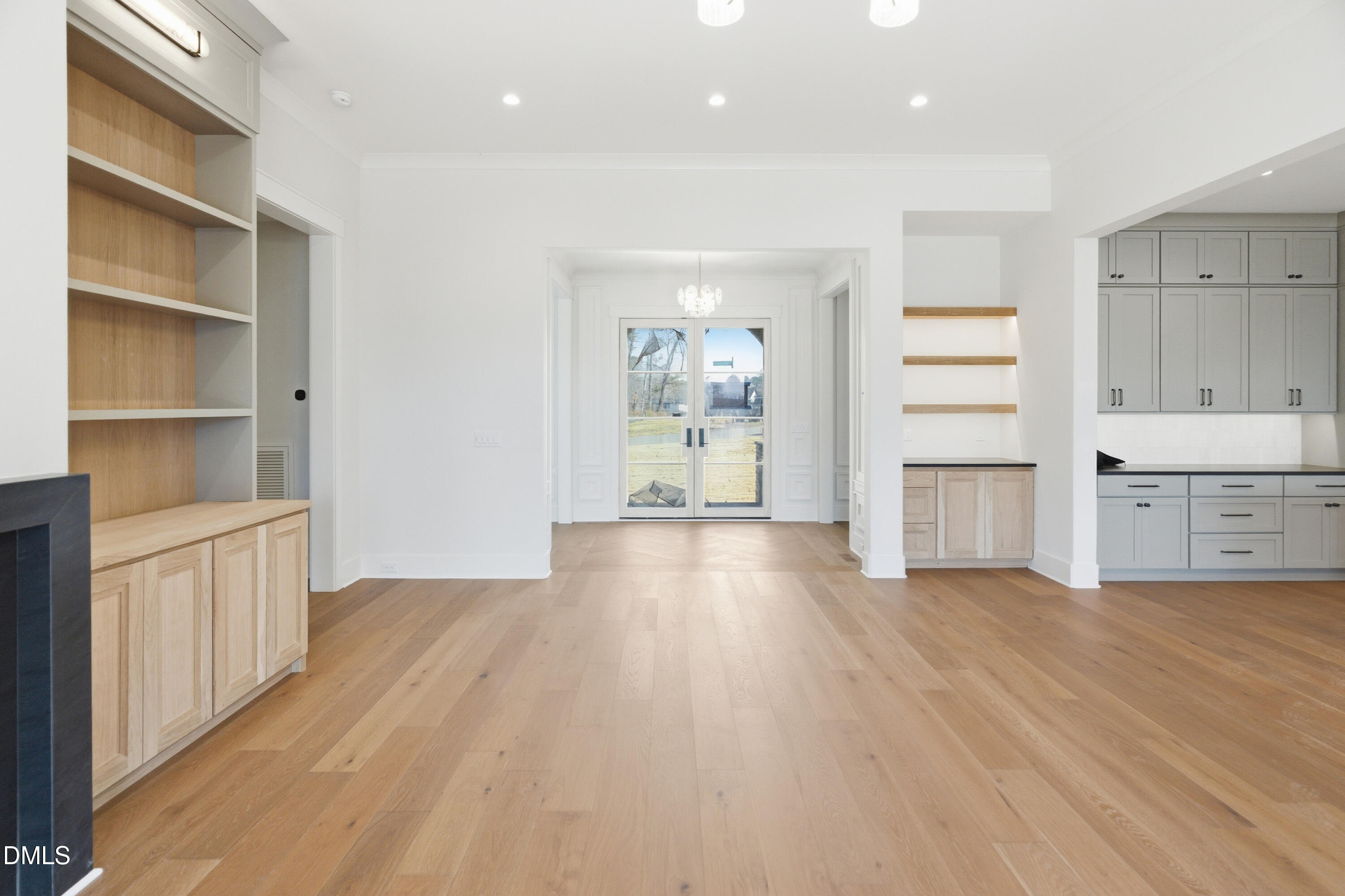 9105 Overlook Crest Drive