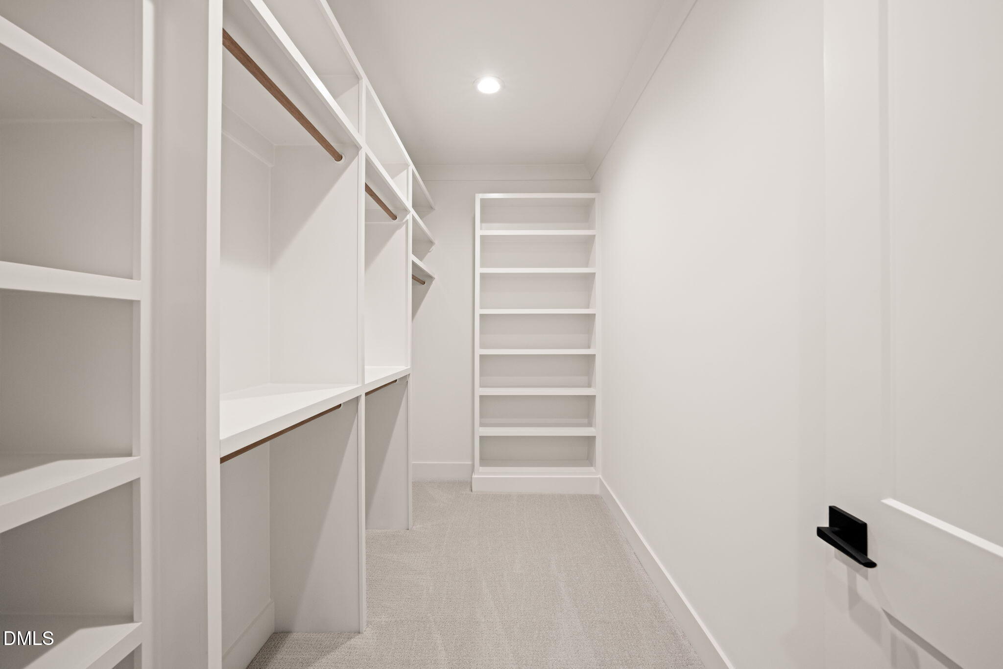 9105 Overlook Crest Drive