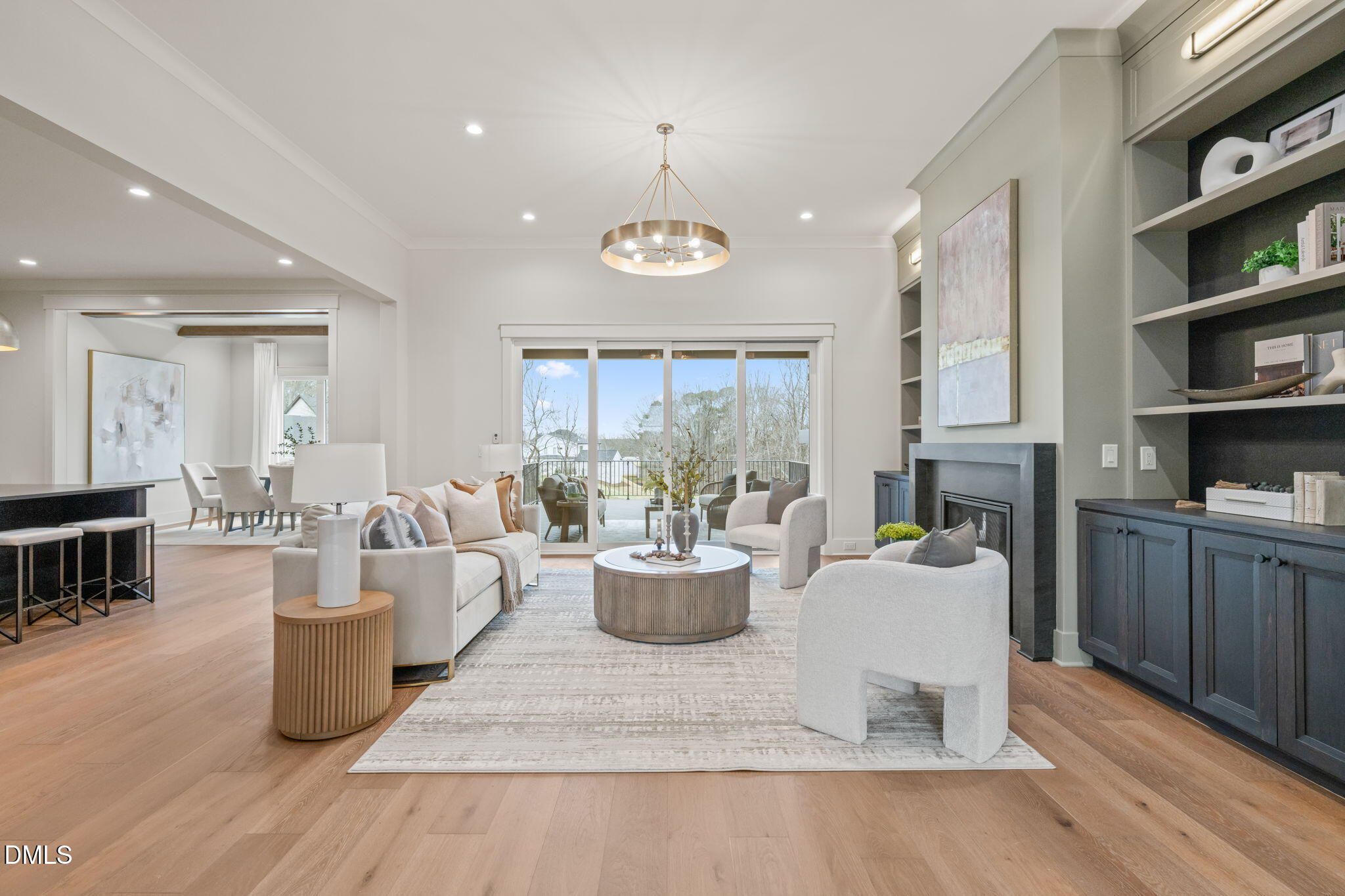 9105 Overlook Crest Drive