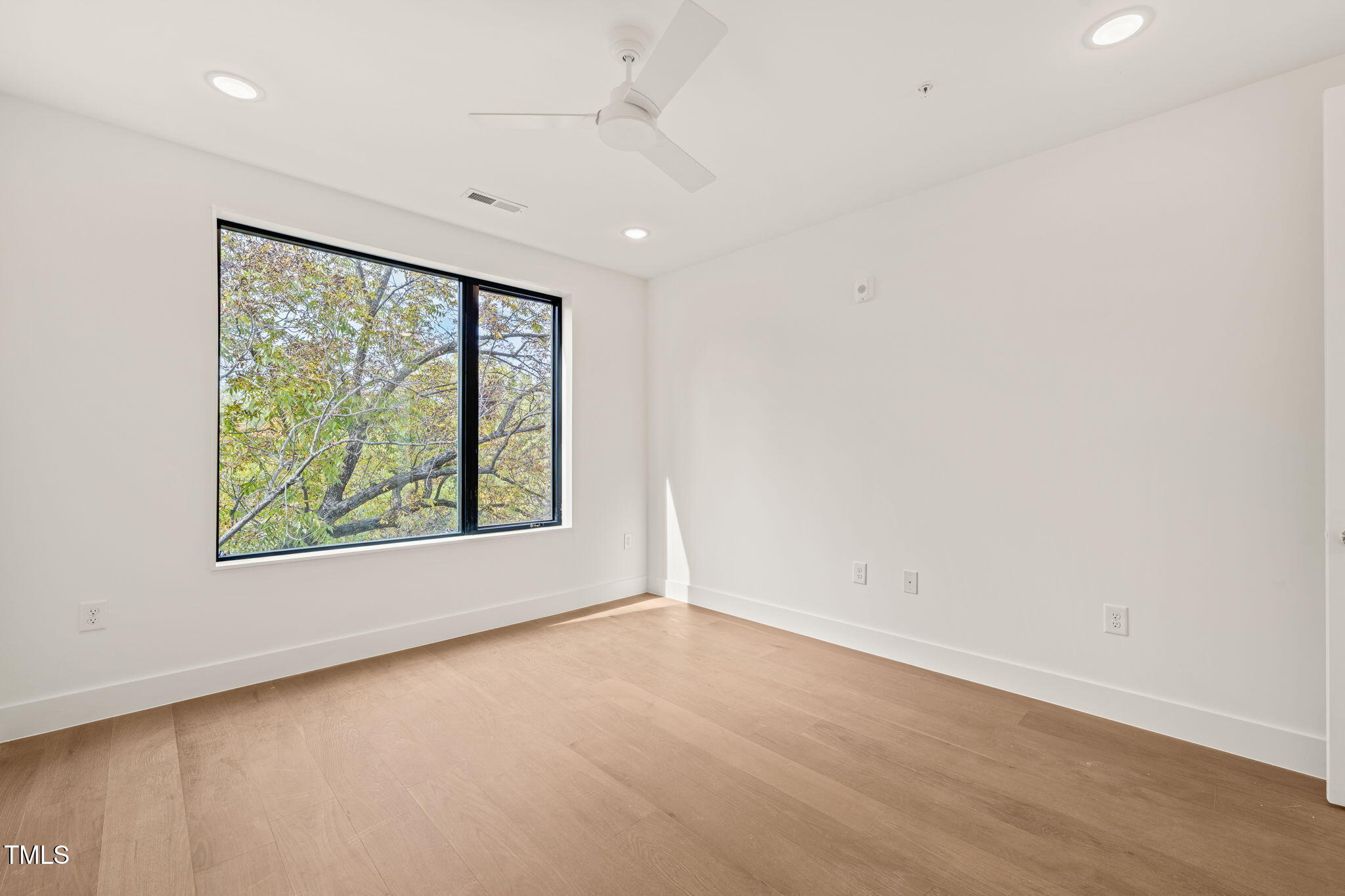 29 Enterprise Street # 201