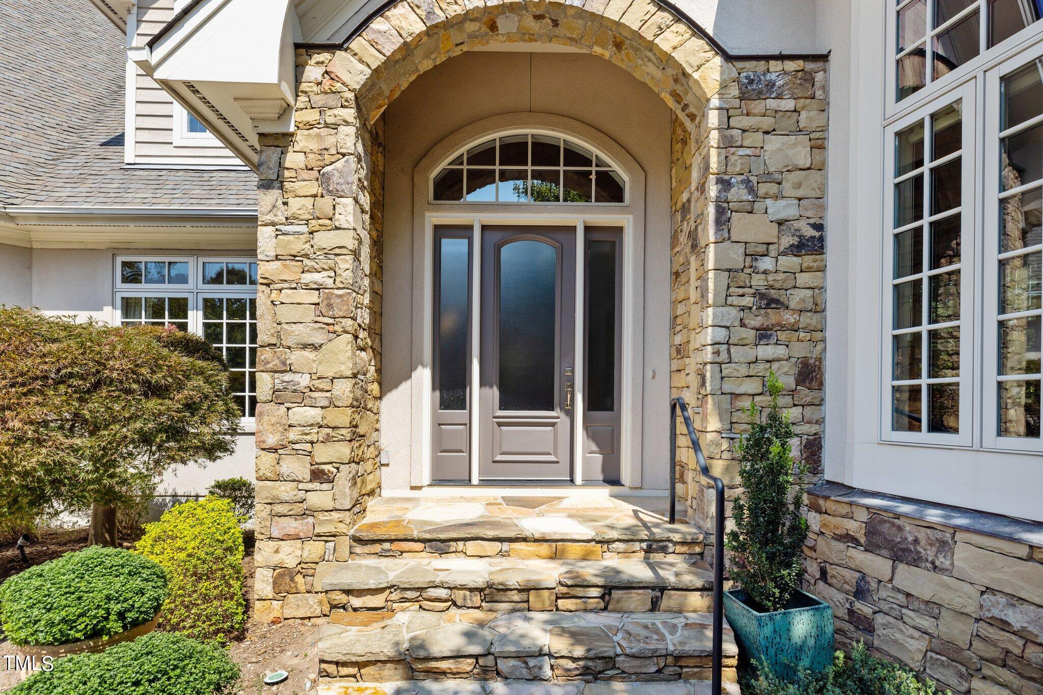 12926 Morehead