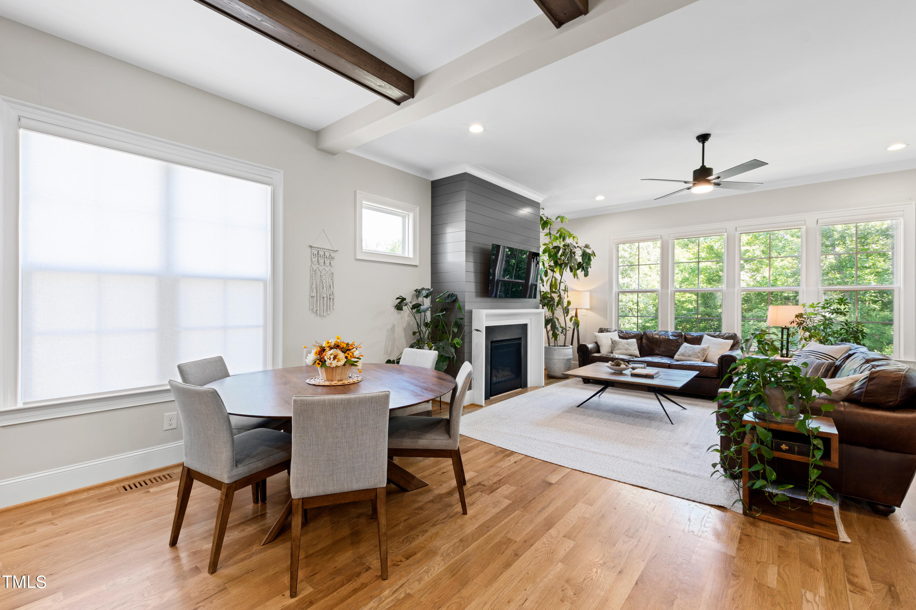 320 Harewood Place