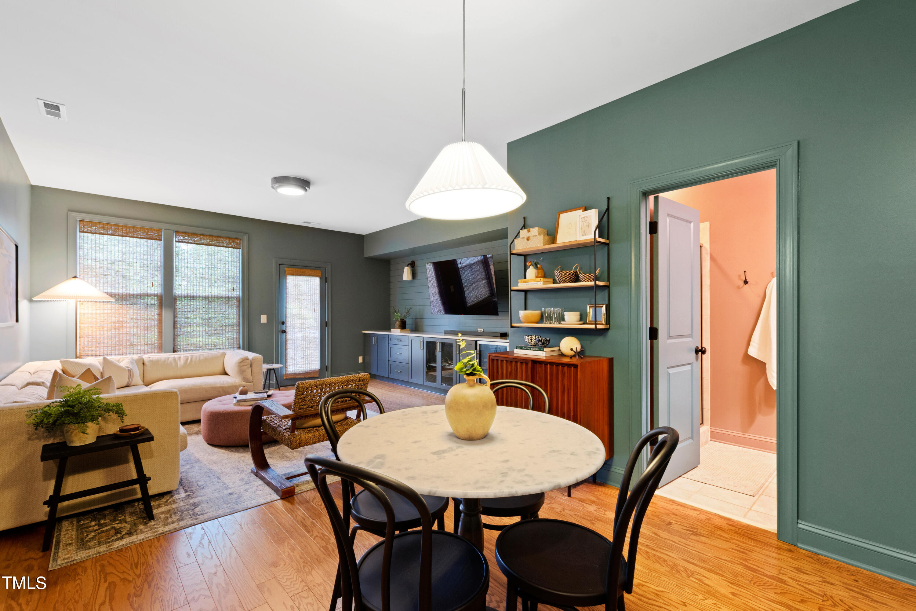 216 Allister Drive