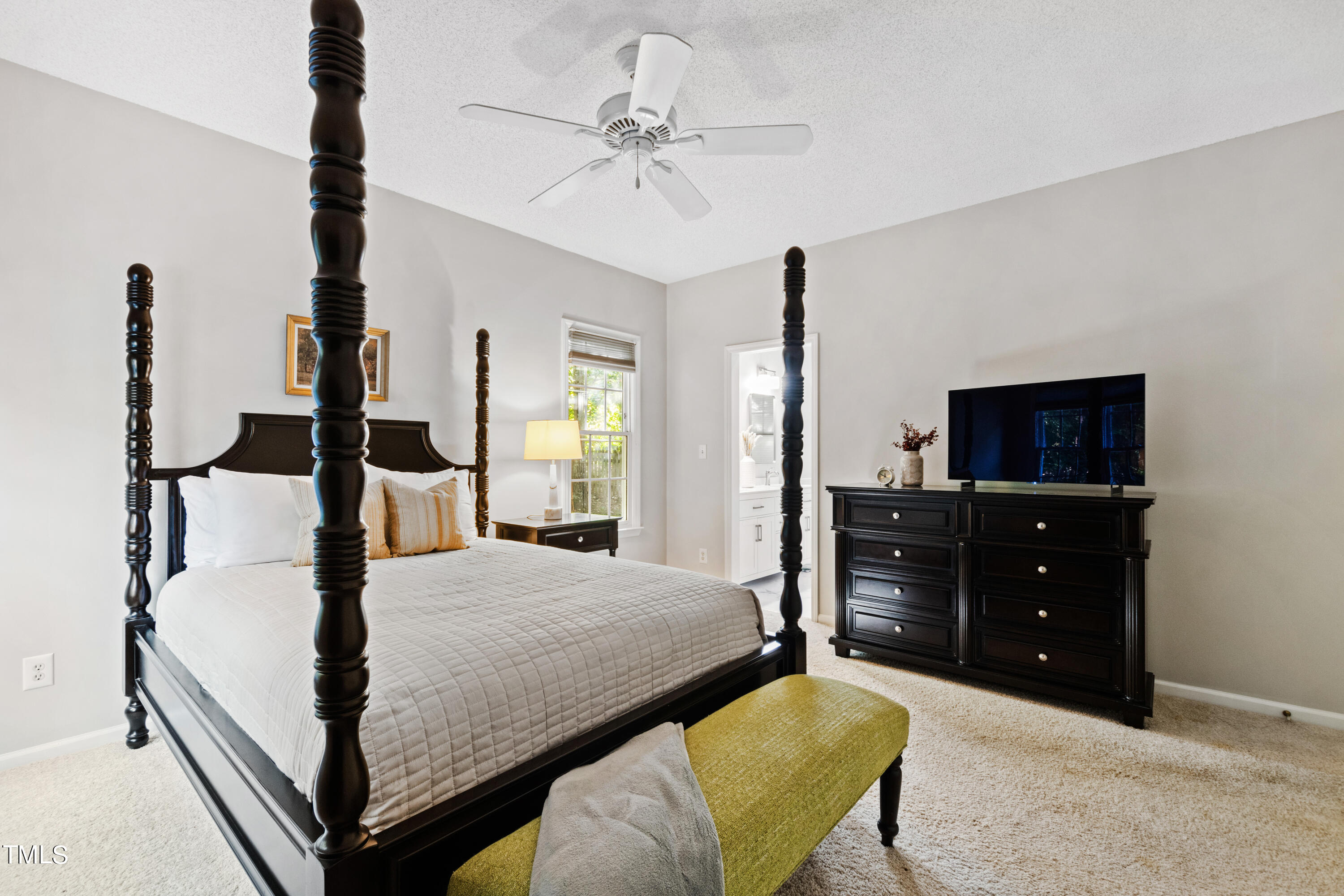 4 Creeks Edge Court