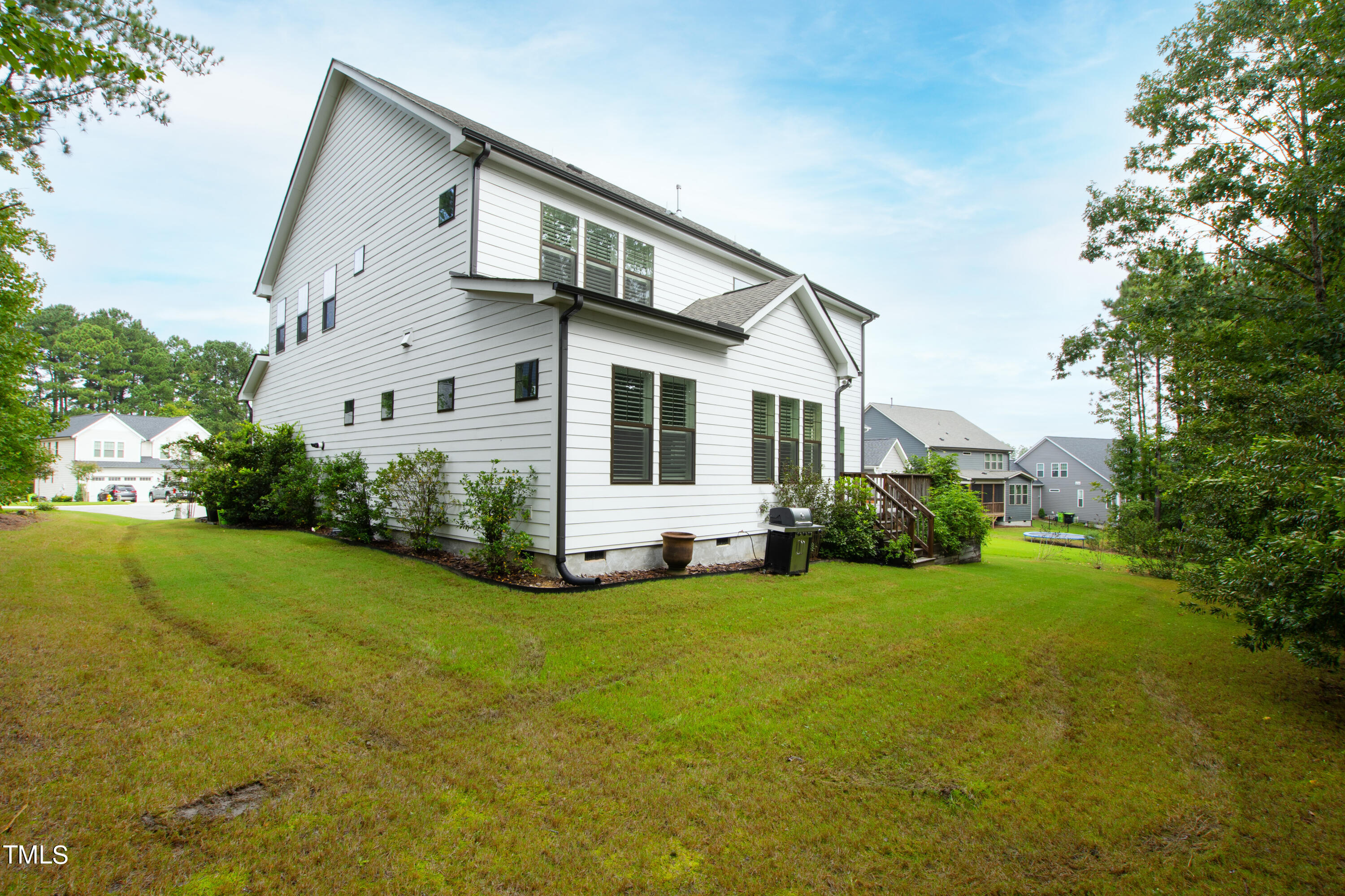 325 Hines Point Drive