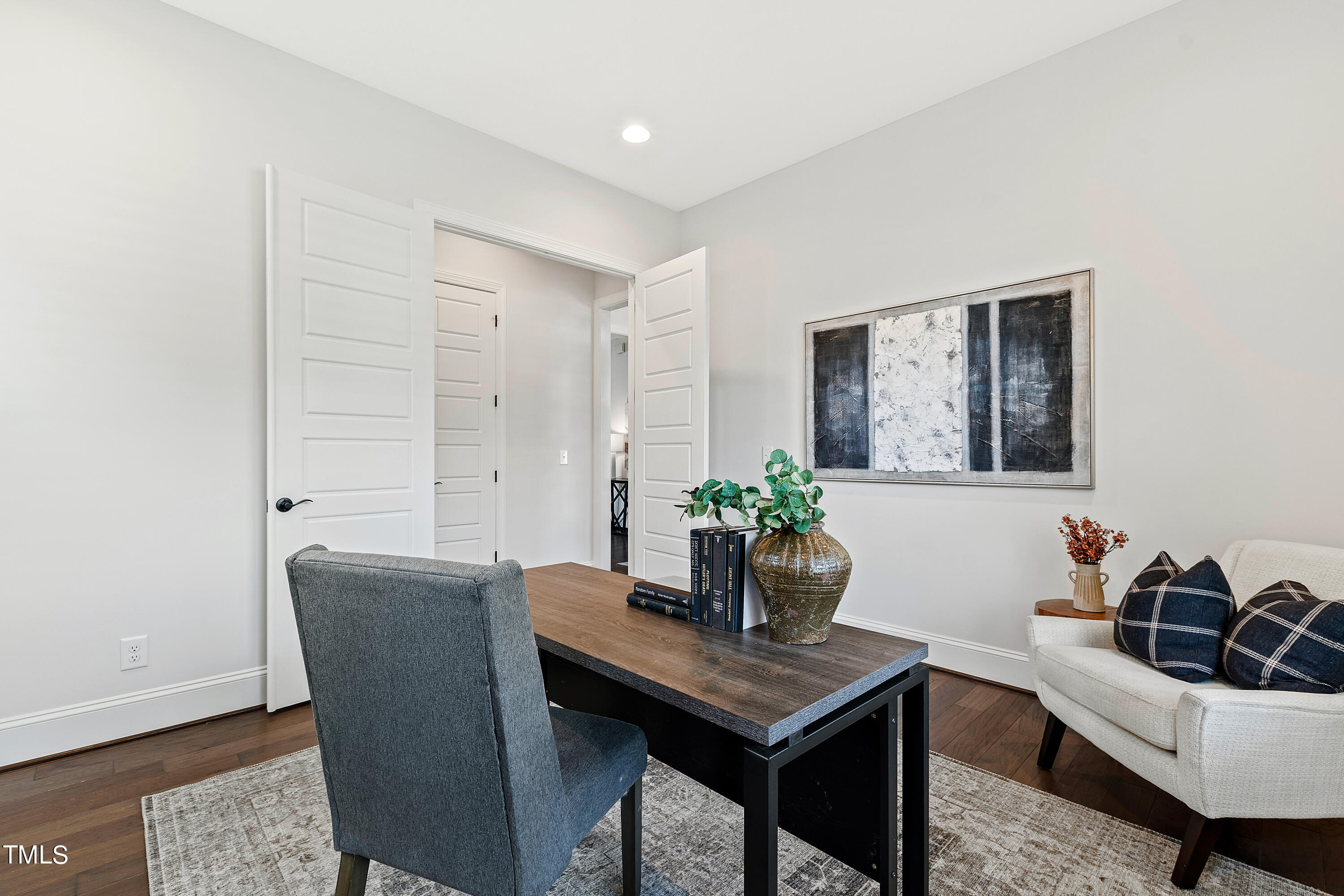 325 Hines Point Drive