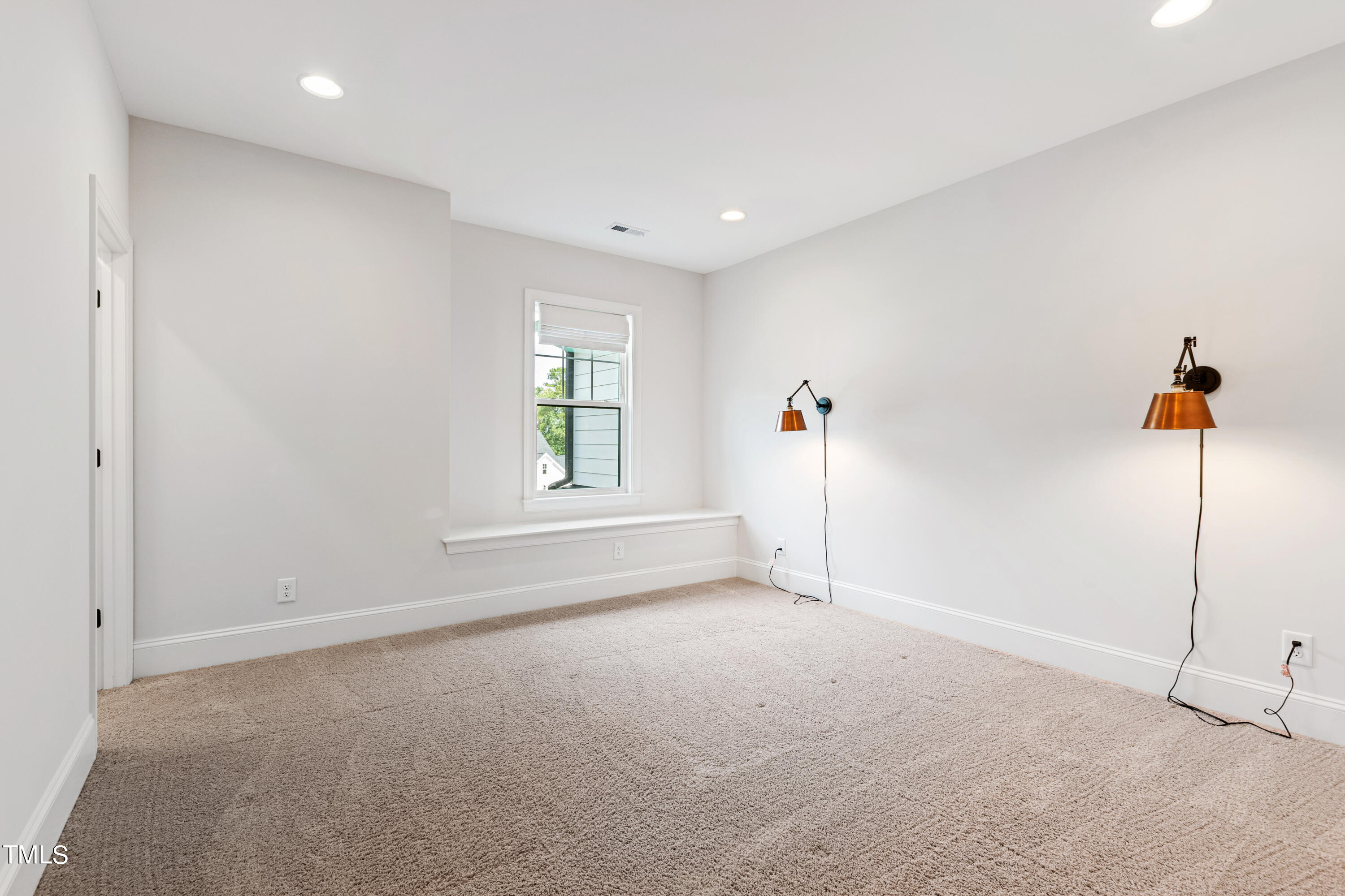 325 Hines Point Drive