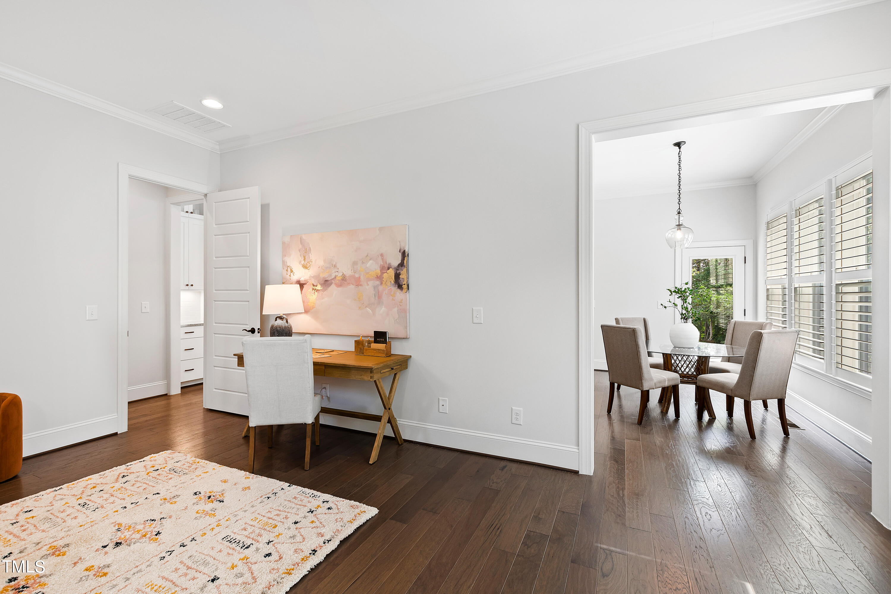 325 Hines Point Drive