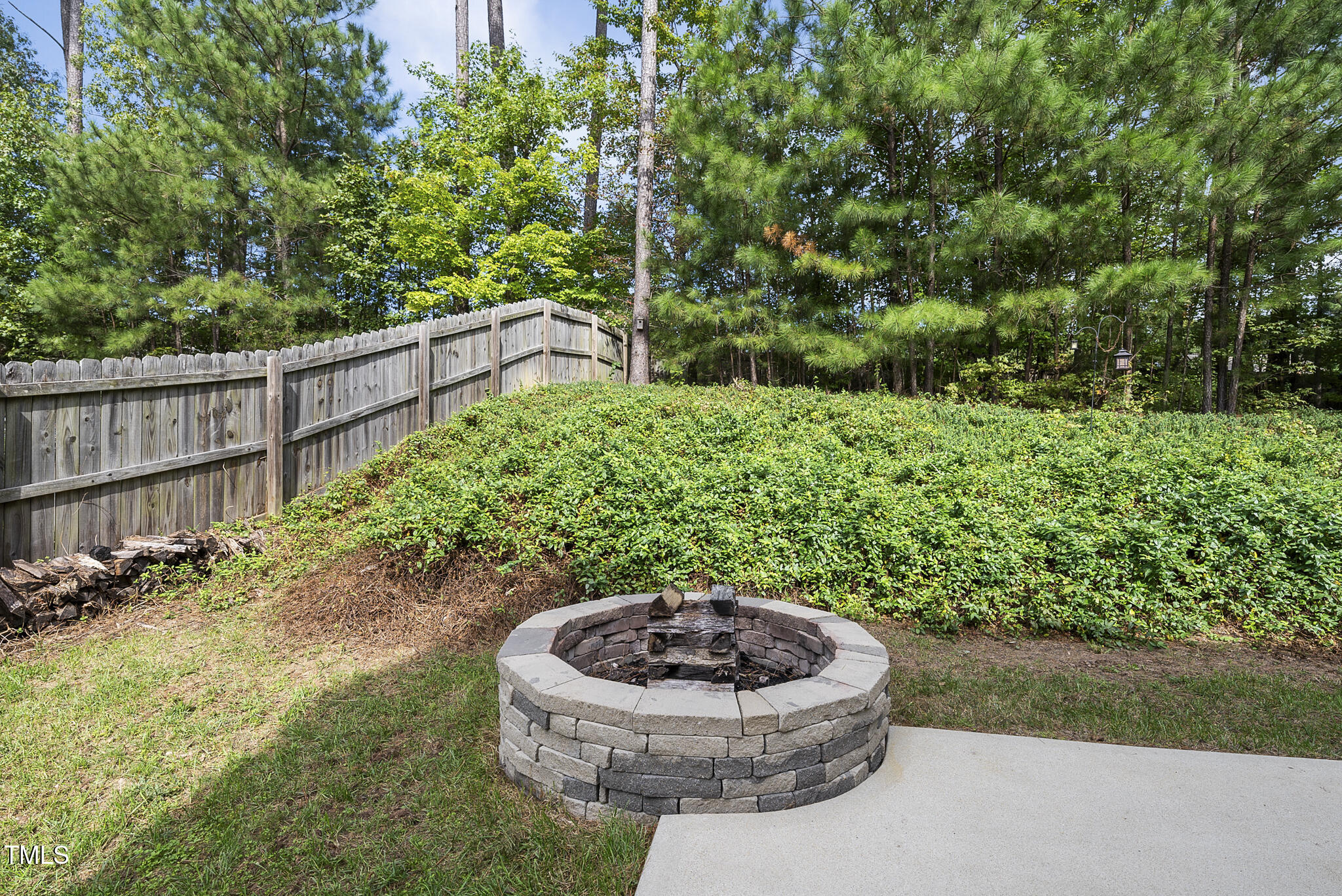 5015 Paperbark Court