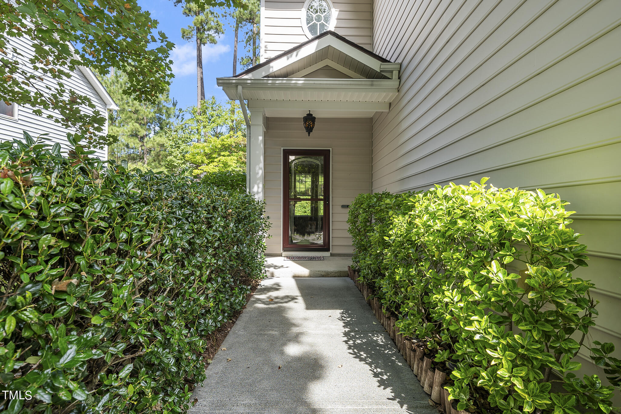 5015 Paperbark Court