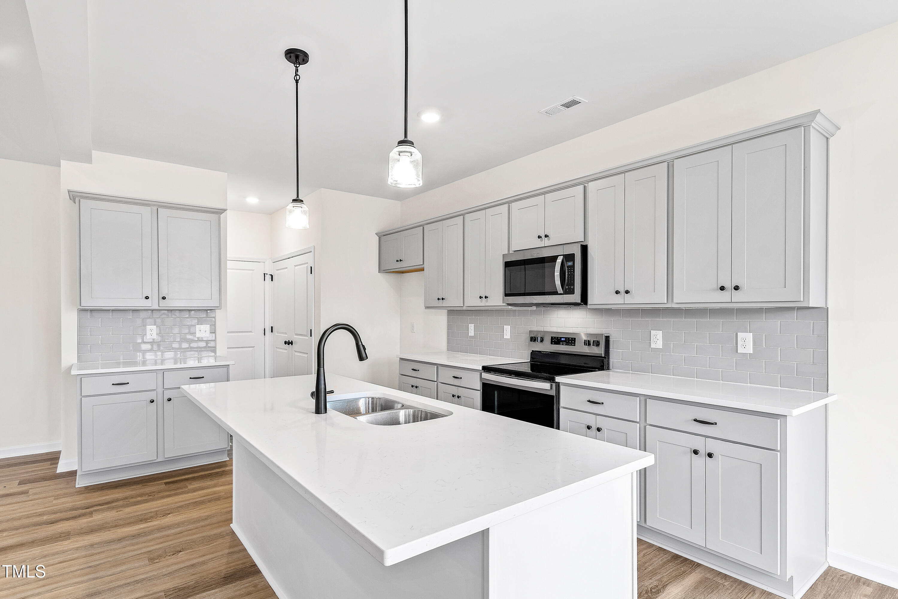 420 Oak Park Boulevard