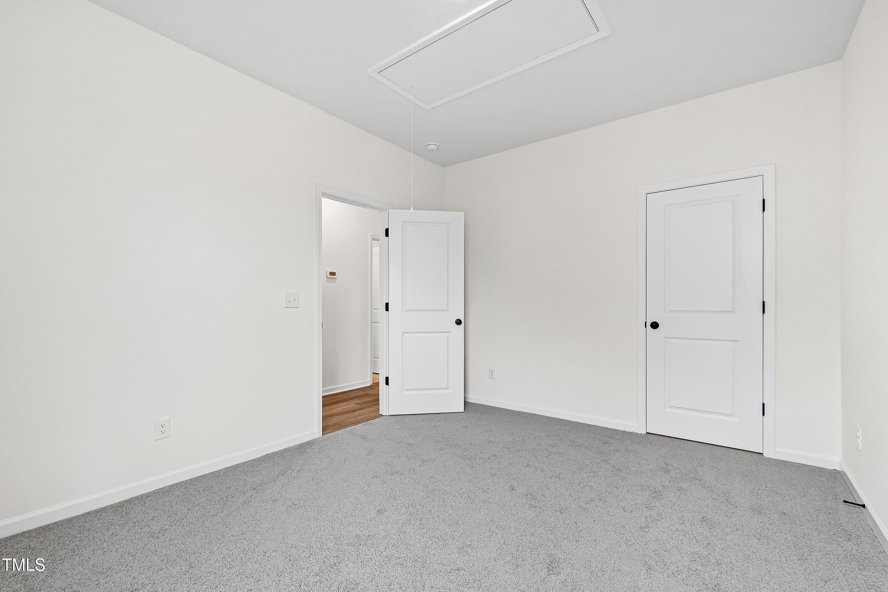 420 Oak Park Boulevard