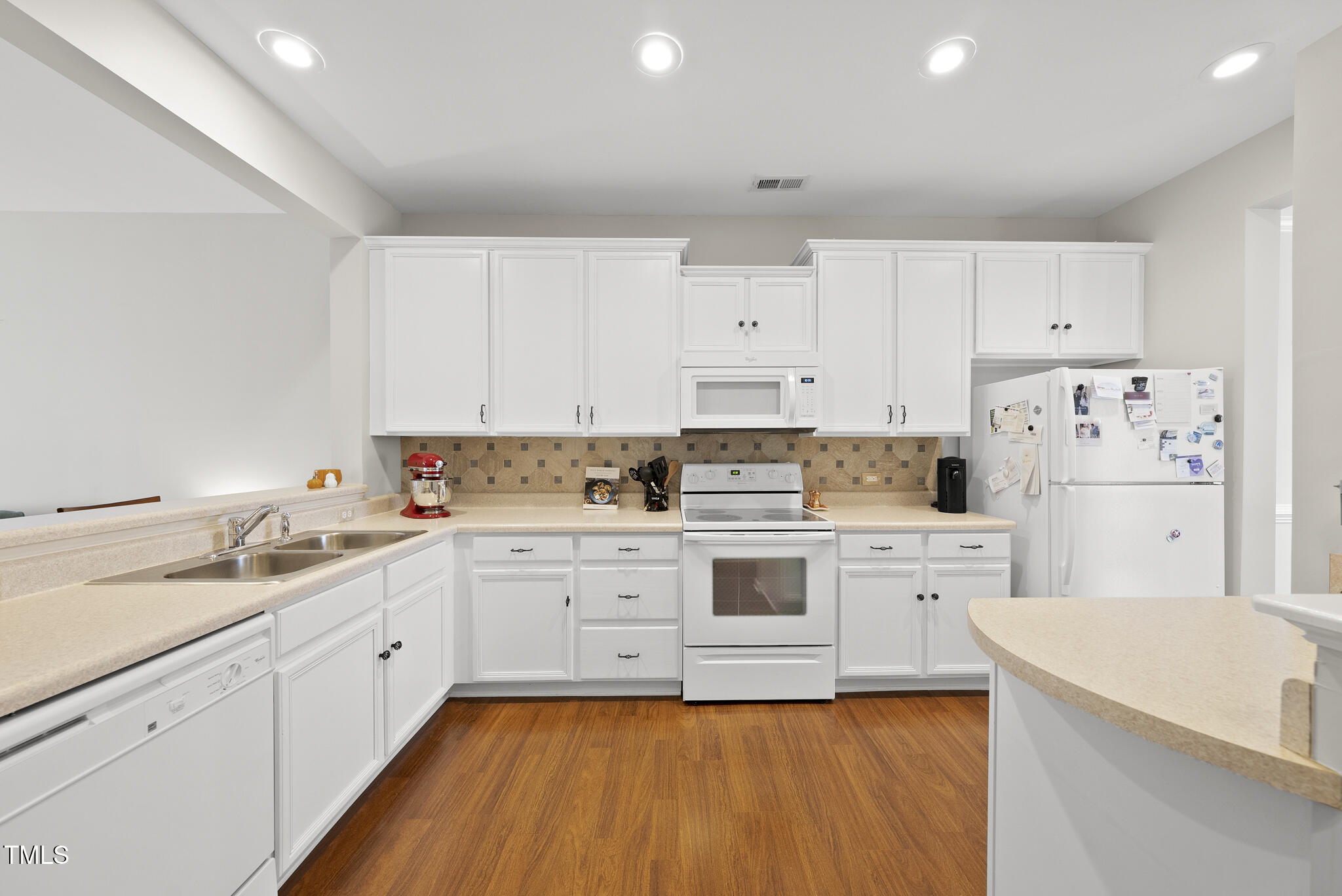 8493 Central Drive