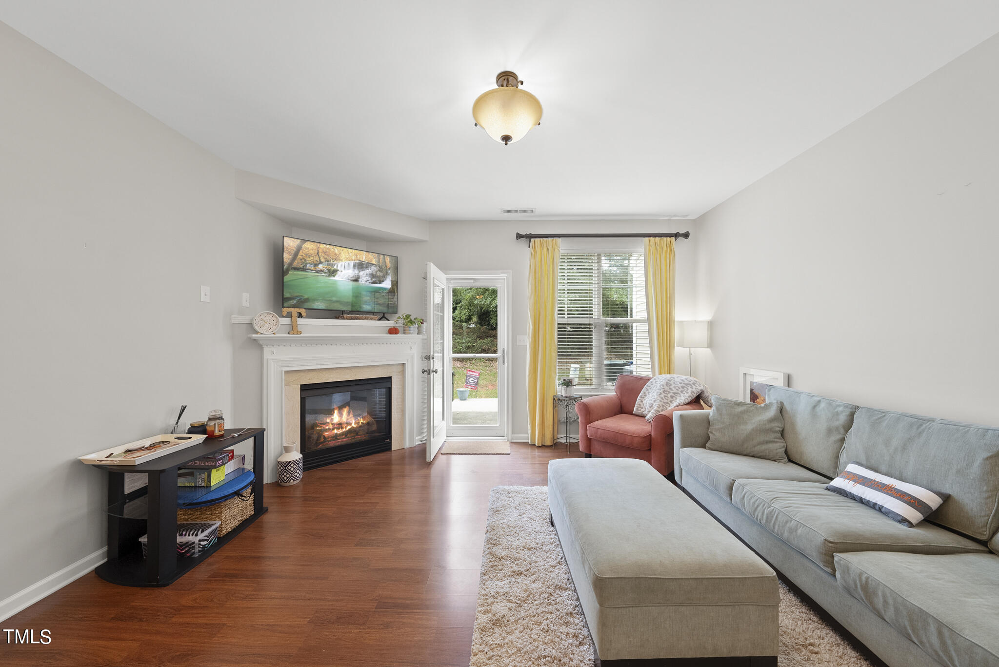 8493 Central Drive