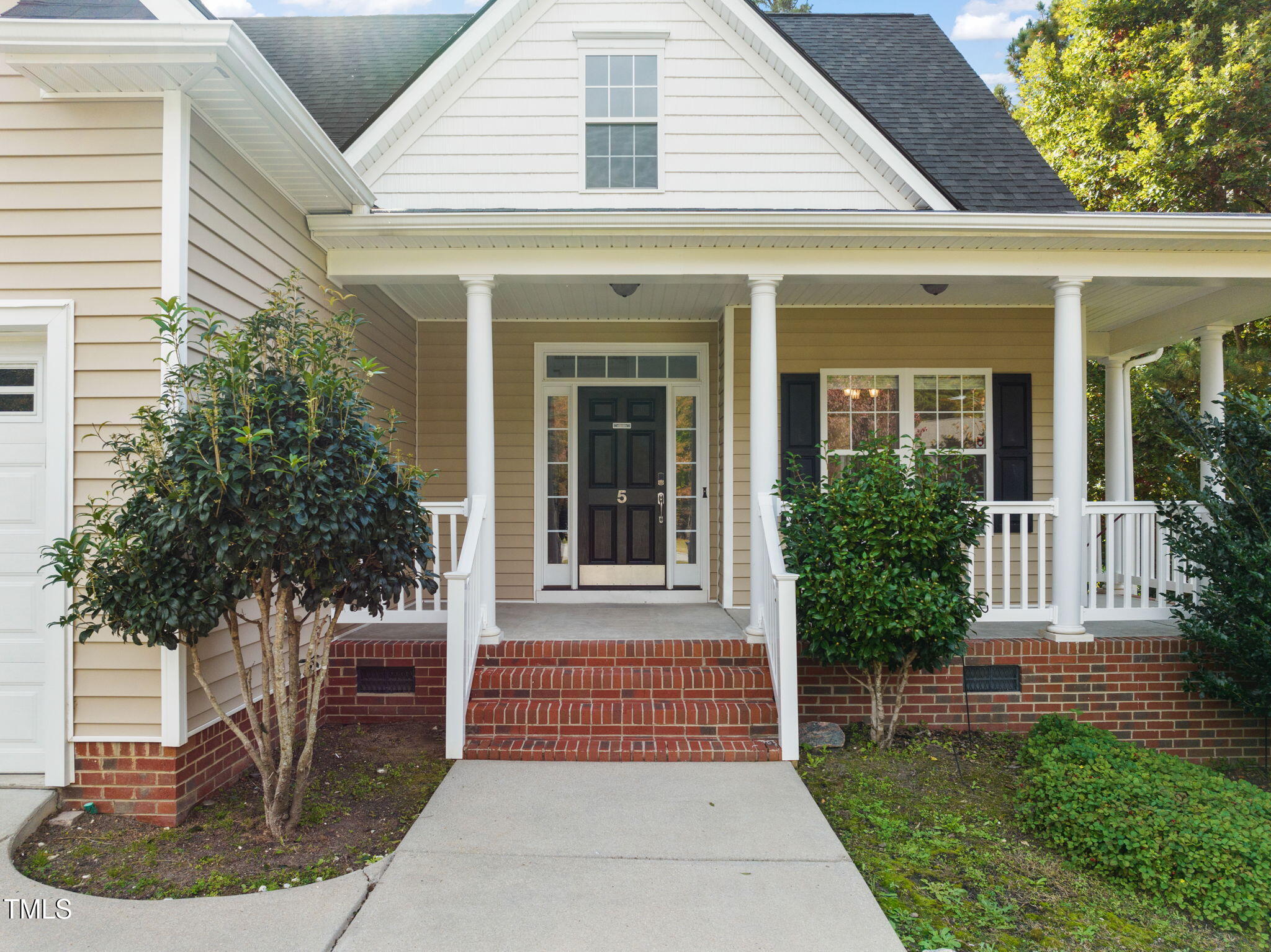 5 Golden Creek Trail