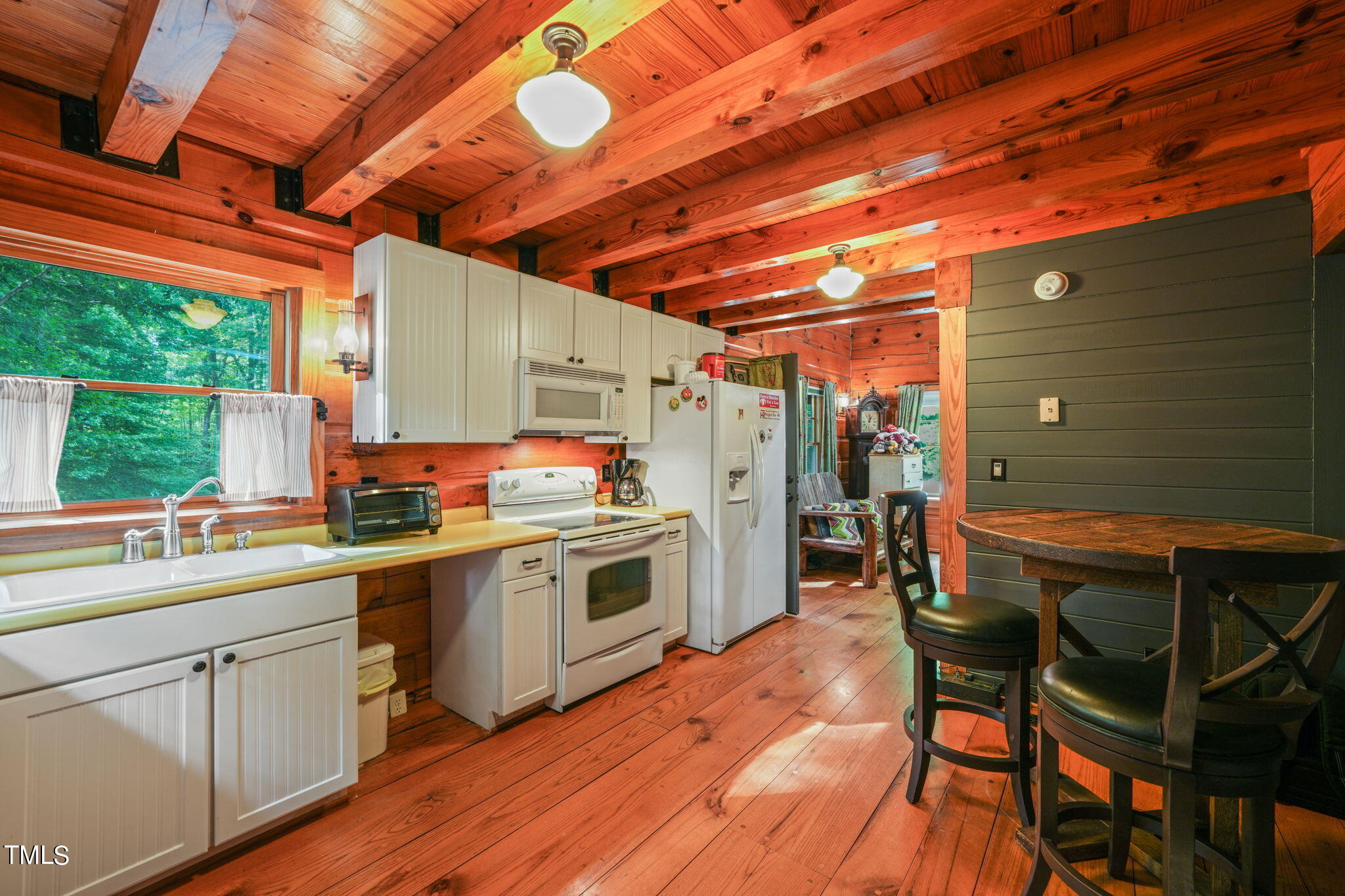 1076 Cabin Creek Road