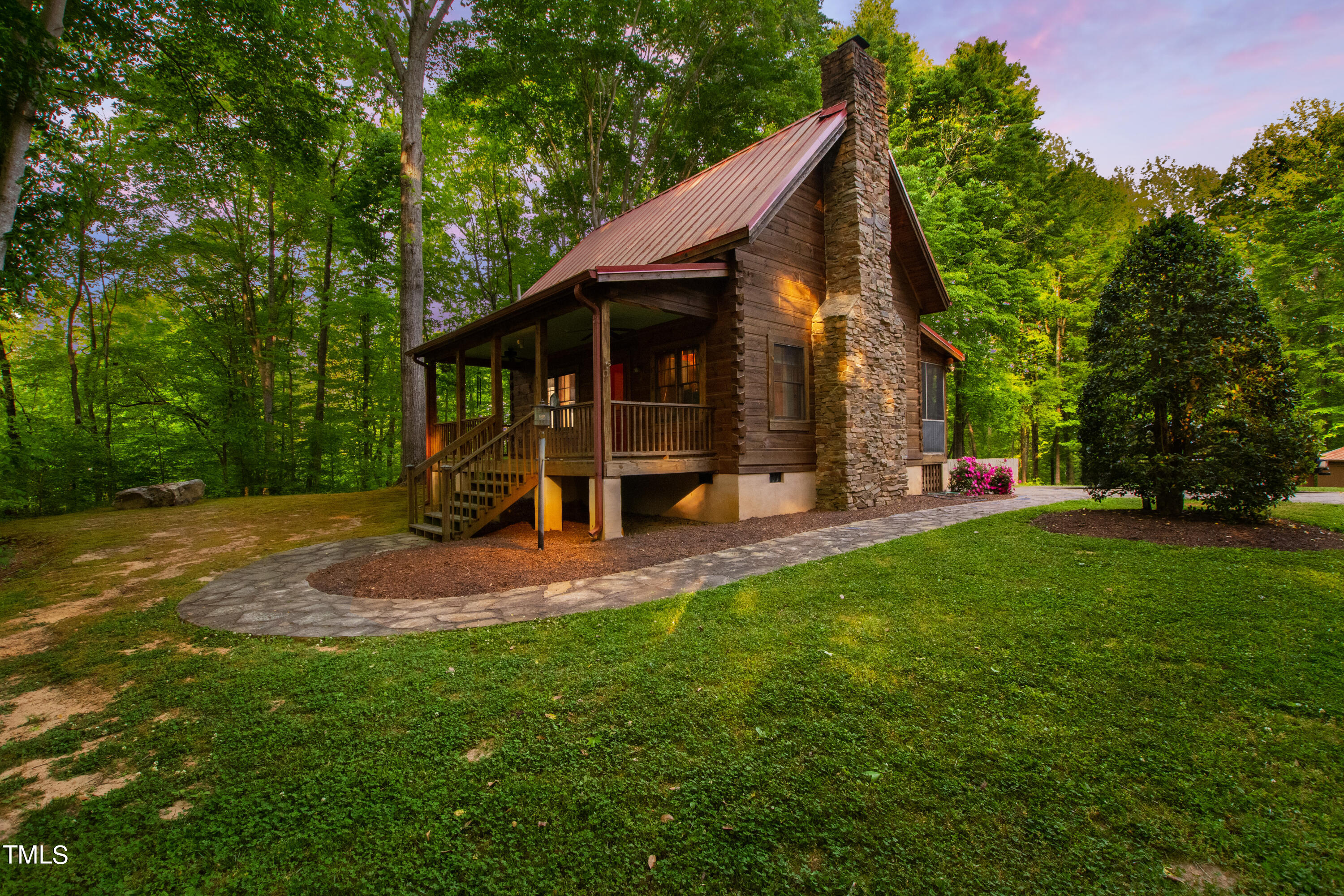 1076 Cabin Creek Road