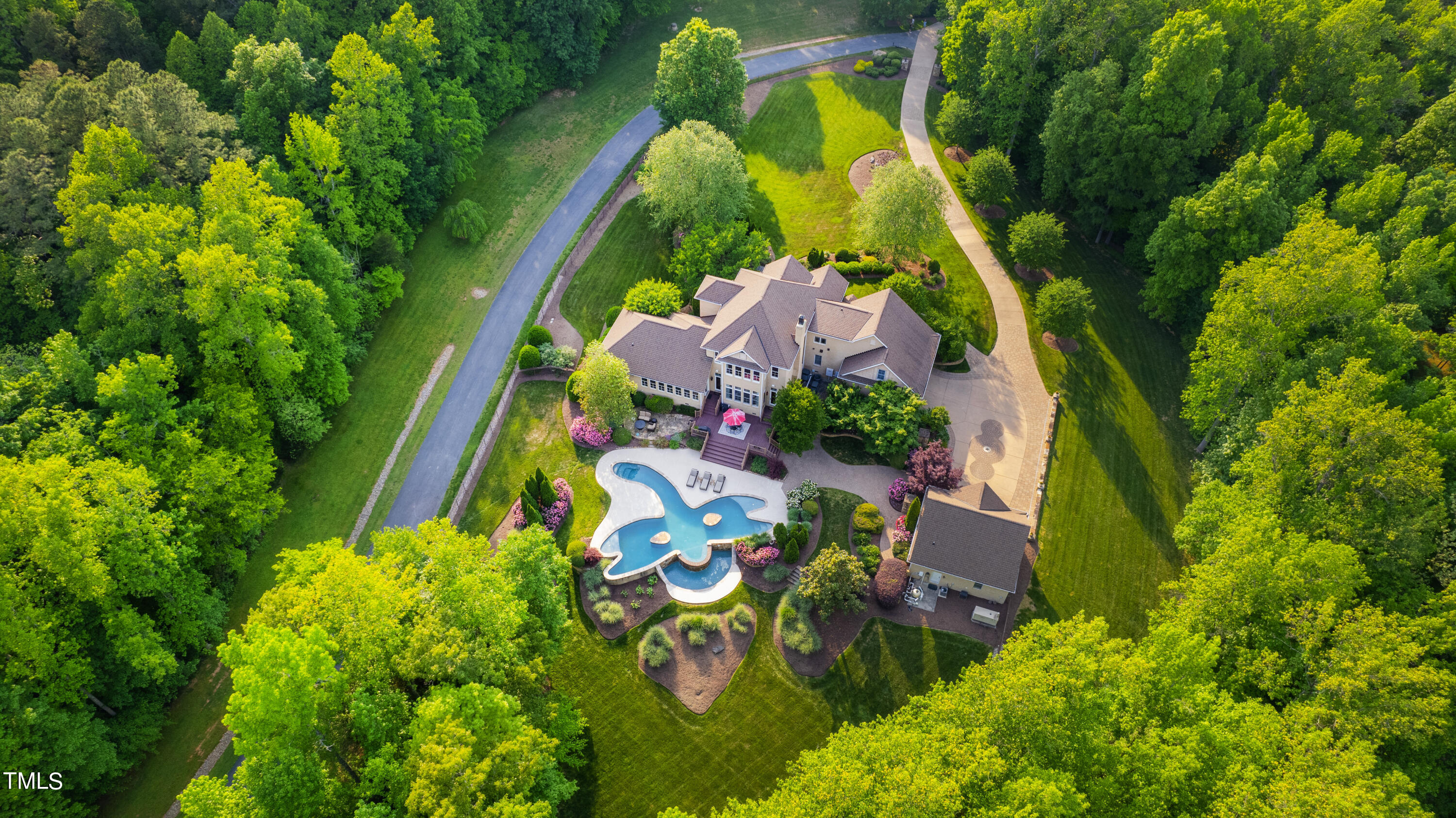 1076 Cabin Creek Road