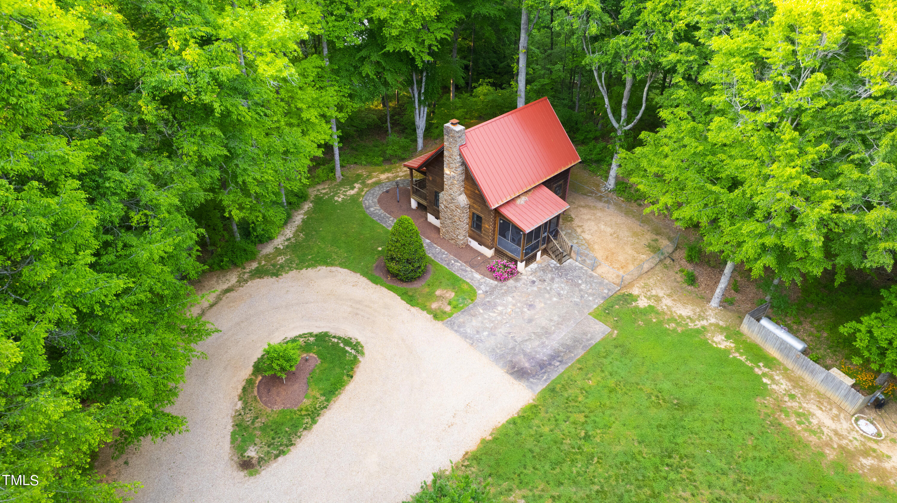 1076 Cabin Creek Road