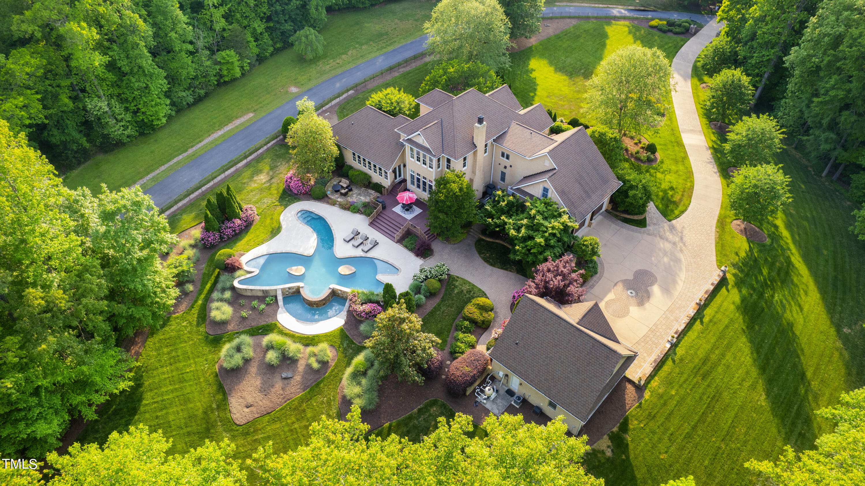 1076 Cabin Creek Road