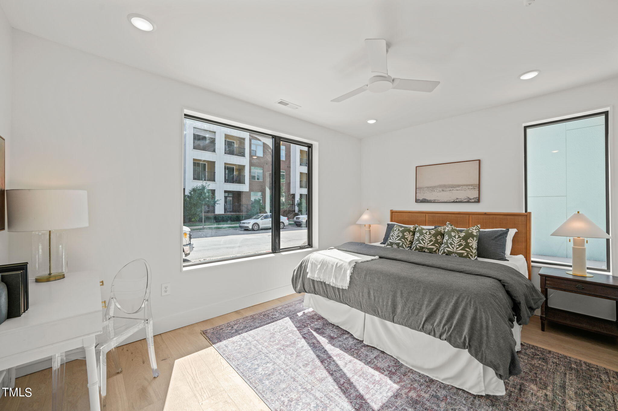 29 Enterprise Street # 205