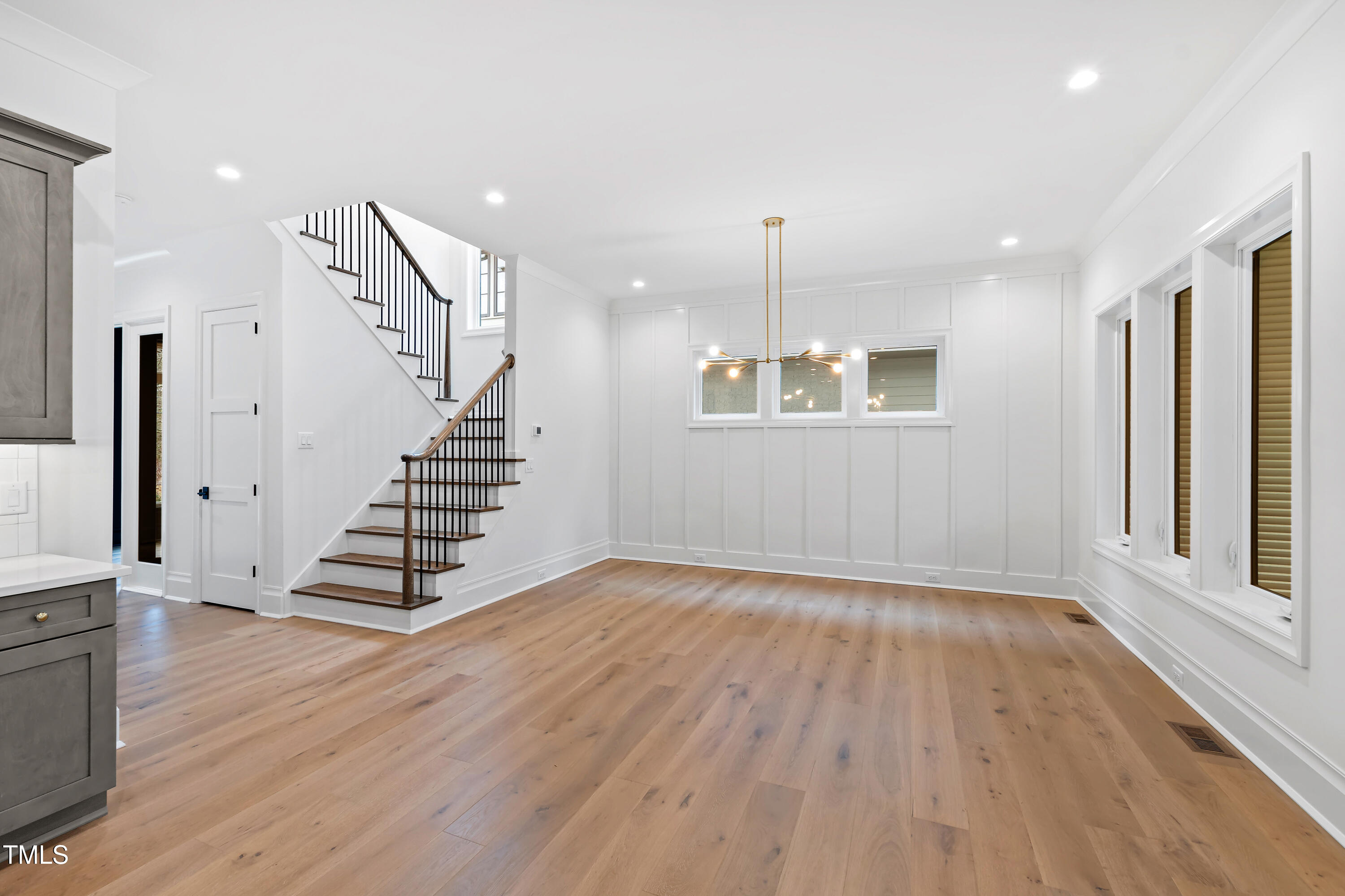 2419 Mayview Road
