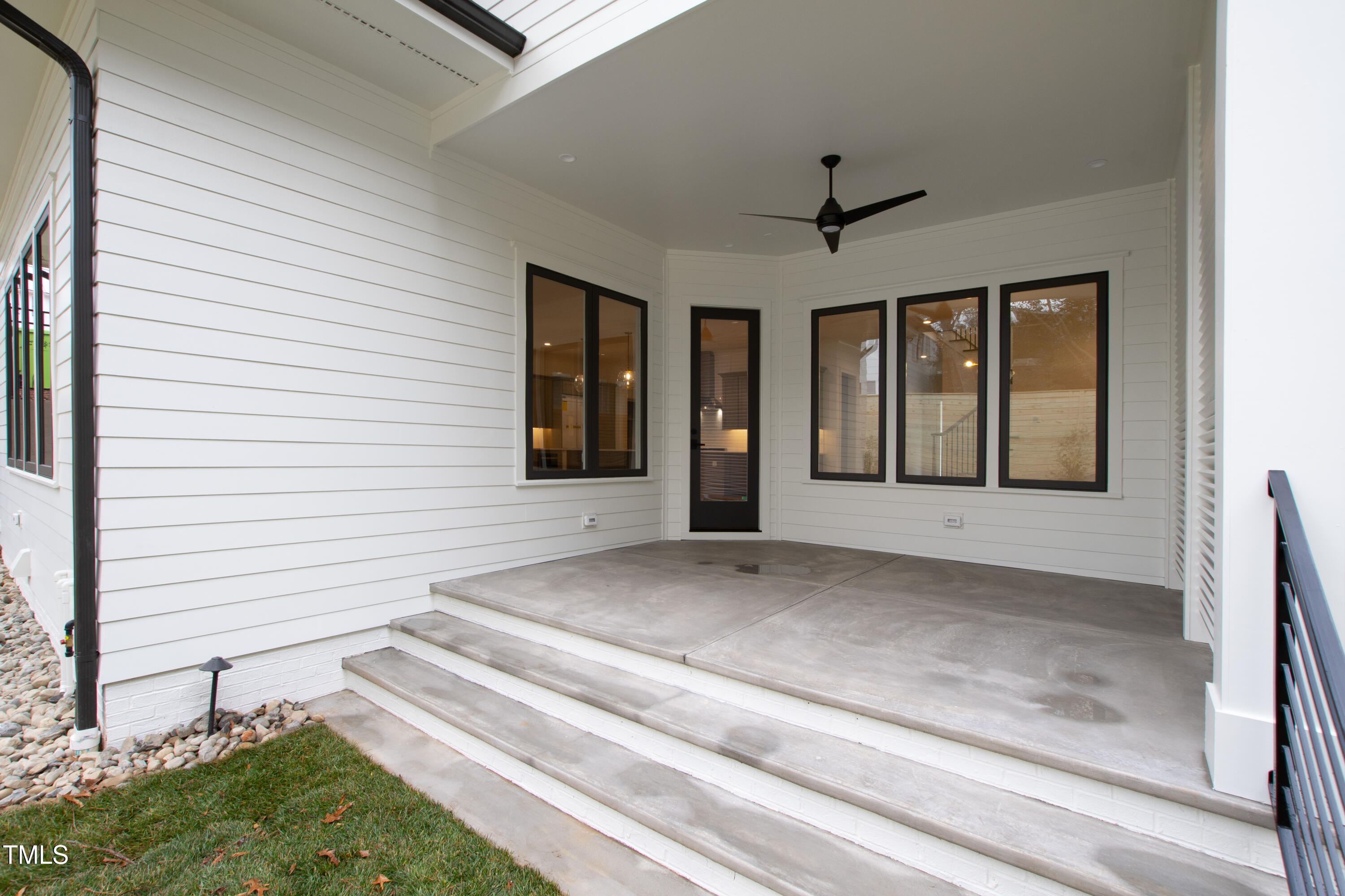 2419 Mayview Road