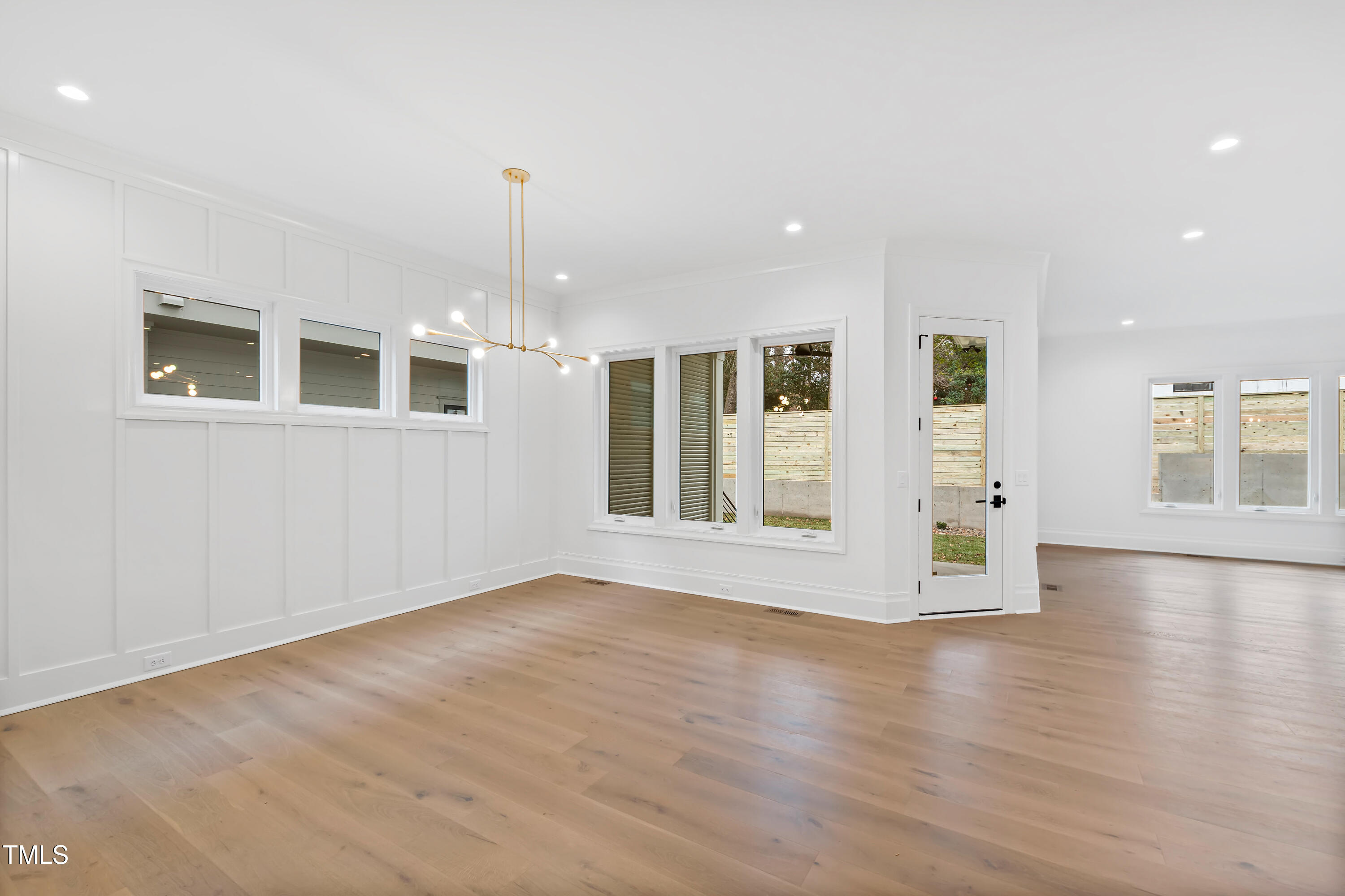 2419 Mayview Road